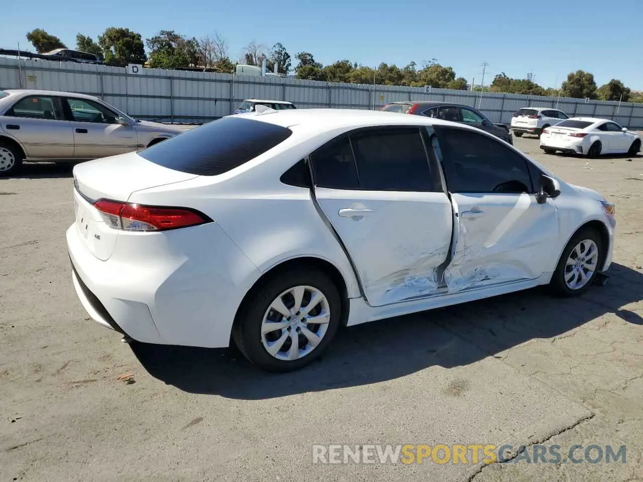 3 Photograph of a damaged car JTDEPMAE0N3032522 TOYOTA COROLLA 2022