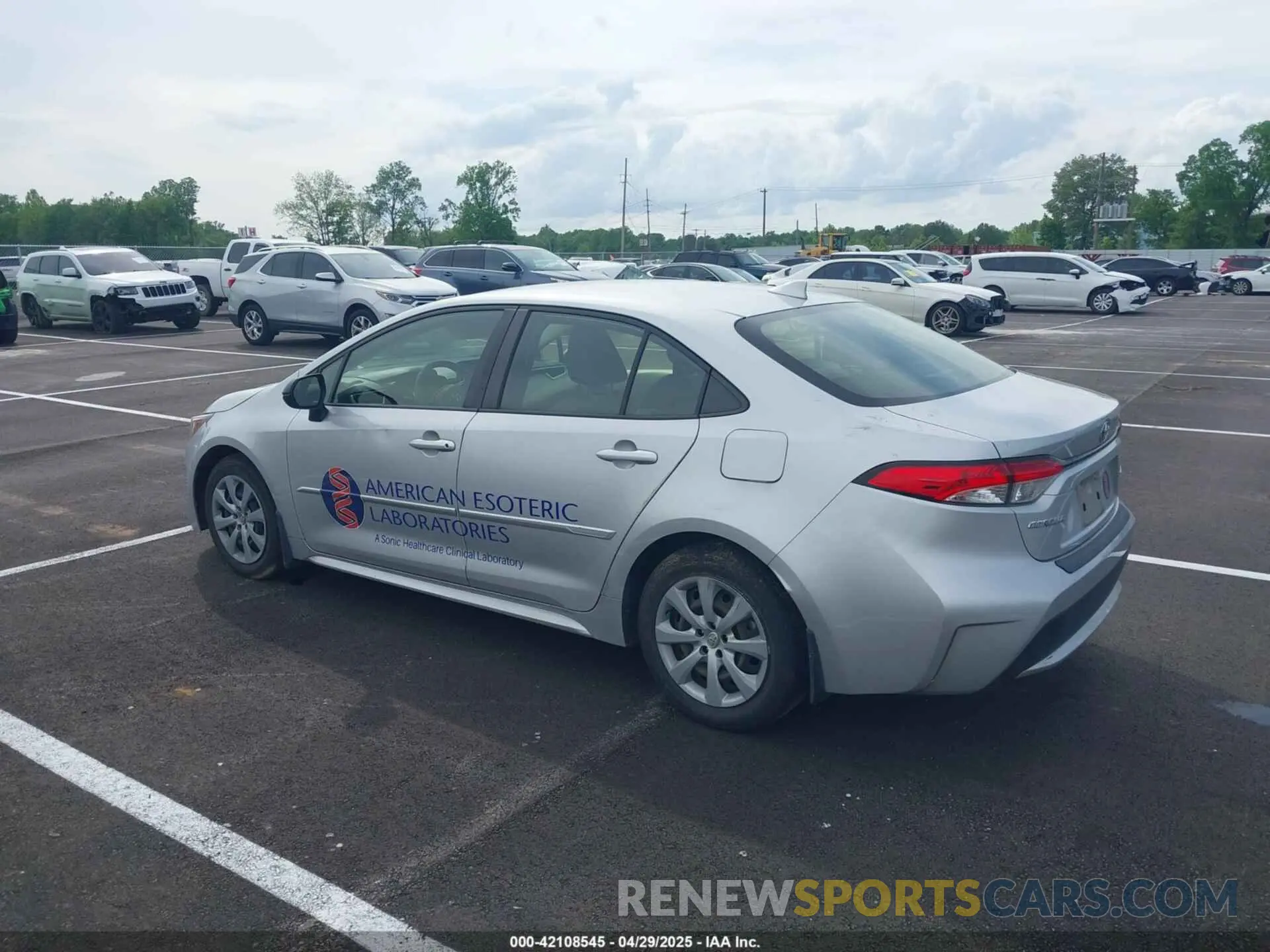 3 Photograph of a damaged car JTDEPMAE0NJ202826 TOYOTA COROLLA 2022