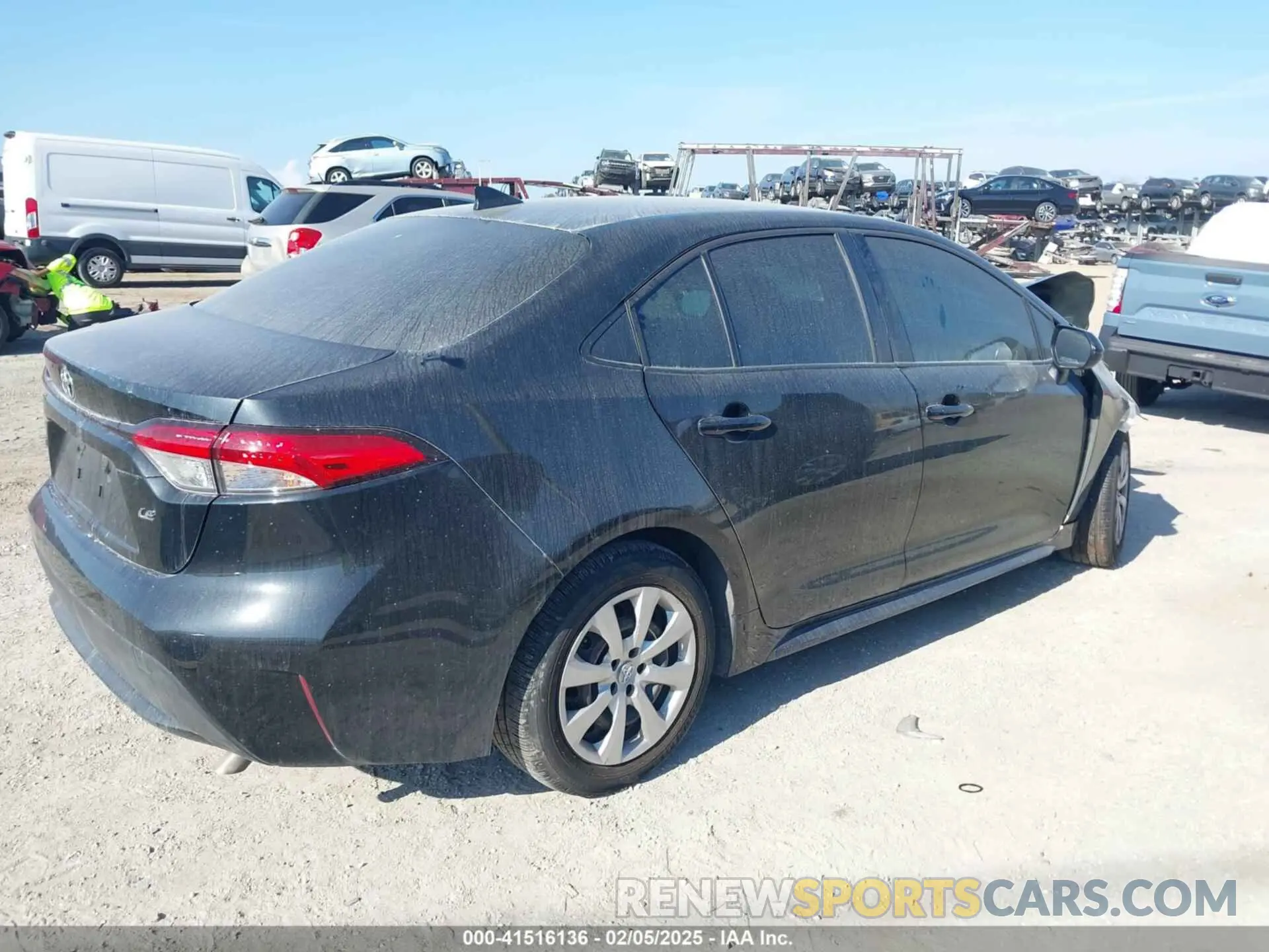4 Photograph of a damaged car JTDEPMAE0NJ210800 TOYOTA COROLLA 2022