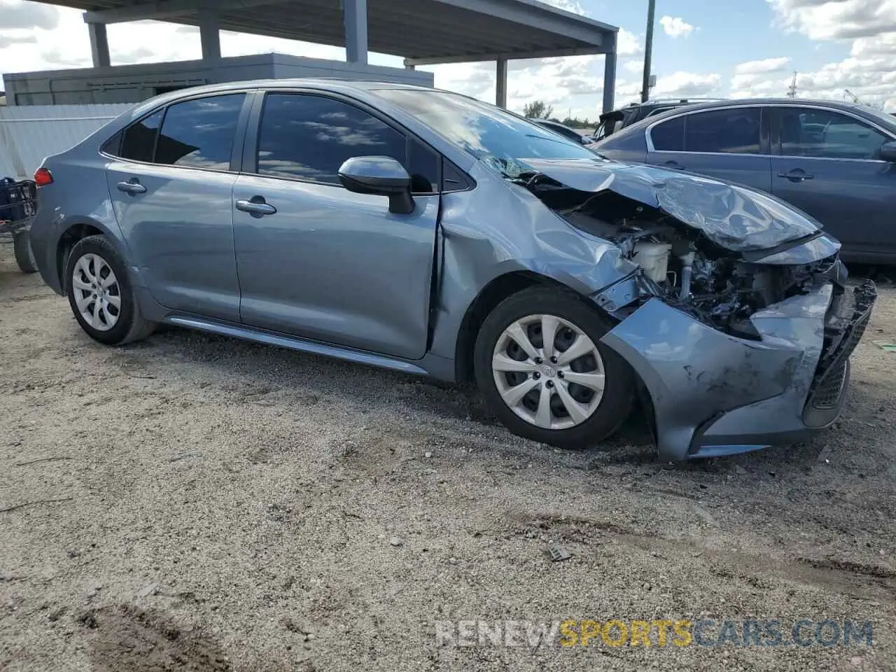 4 Photograph of a damaged car JTDEPMAE0NJ215009 TOYOTA COROLLA 2022