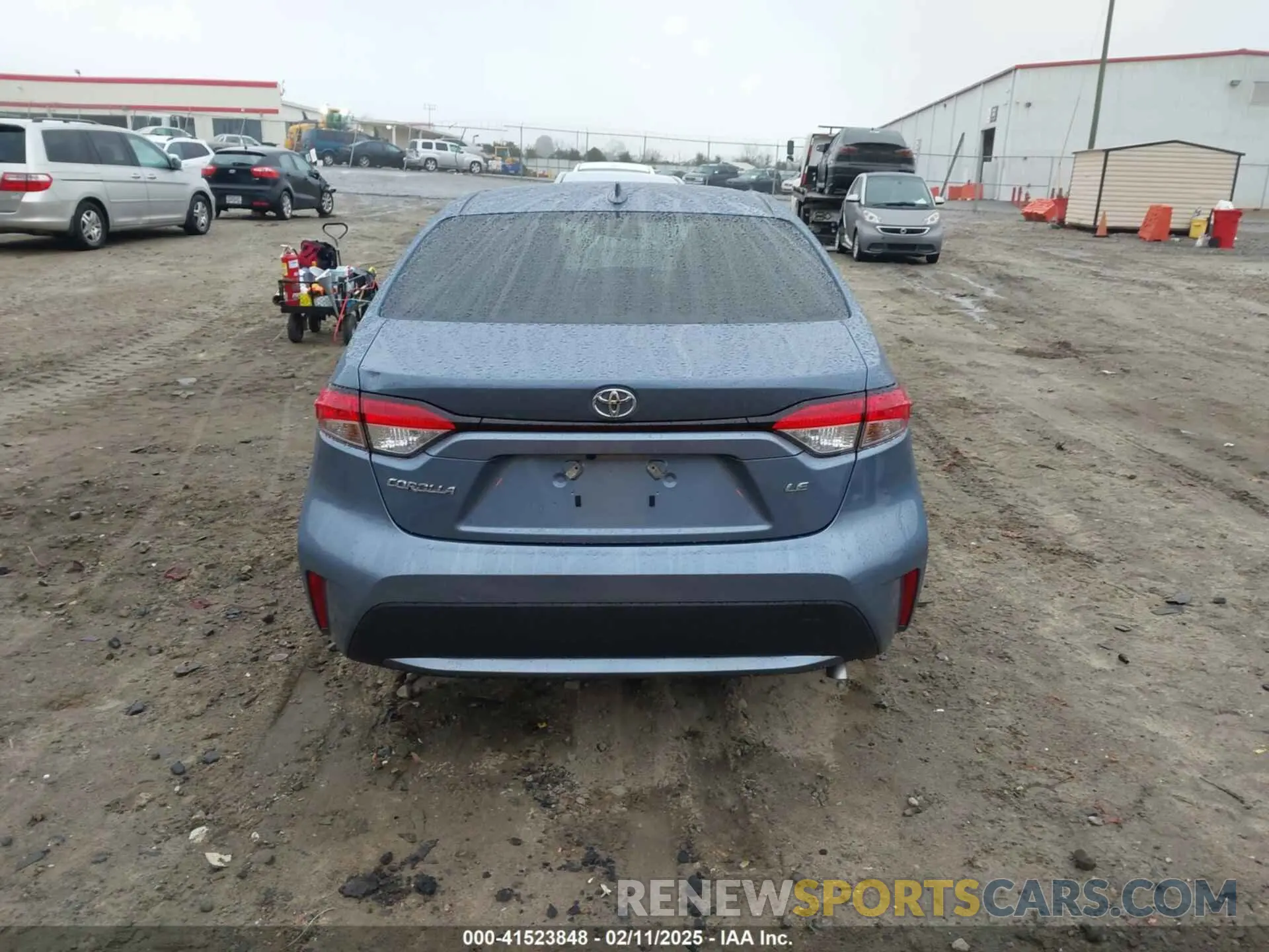 17 Photograph of a damaged car JTDEPMAE1N3019021 TOYOTA COROLLA 2022