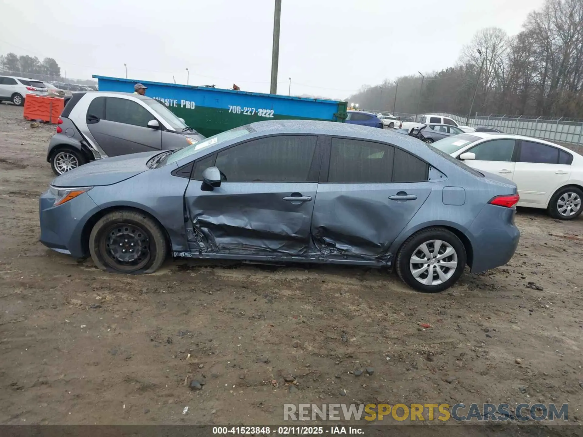 6 Photograph of a damaged car JTDEPMAE1N3019021 TOYOTA COROLLA 2022