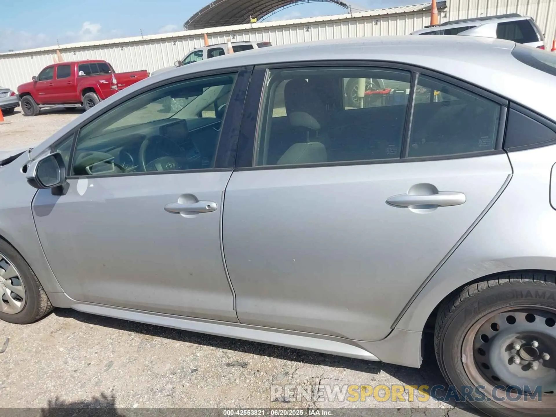 15 Photograph of a damaged car JTDEPMAE1NJ191853 TOYOTA COROLLA 2022