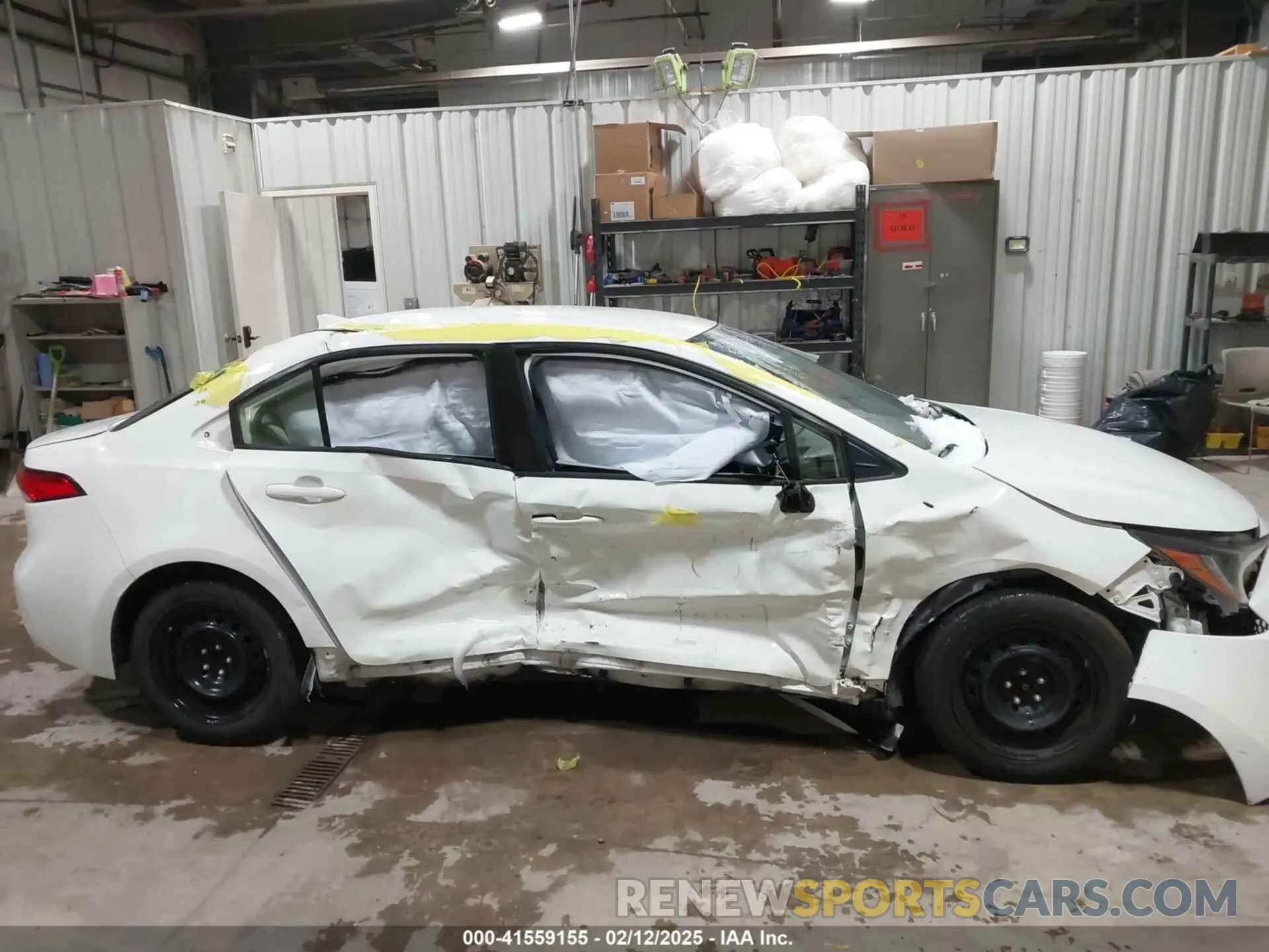 13 Photograph of a damaged car JTDEPMAE2N3011381 TOYOTA COROLLA 2022