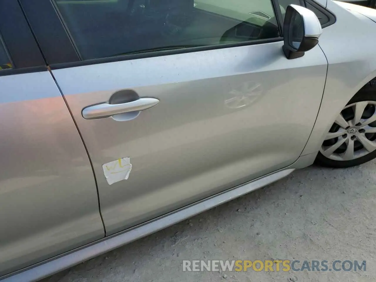 12 Photograph of a damaged car JTDEPMAE3N3015584 TOYOTA COROLLA 2022