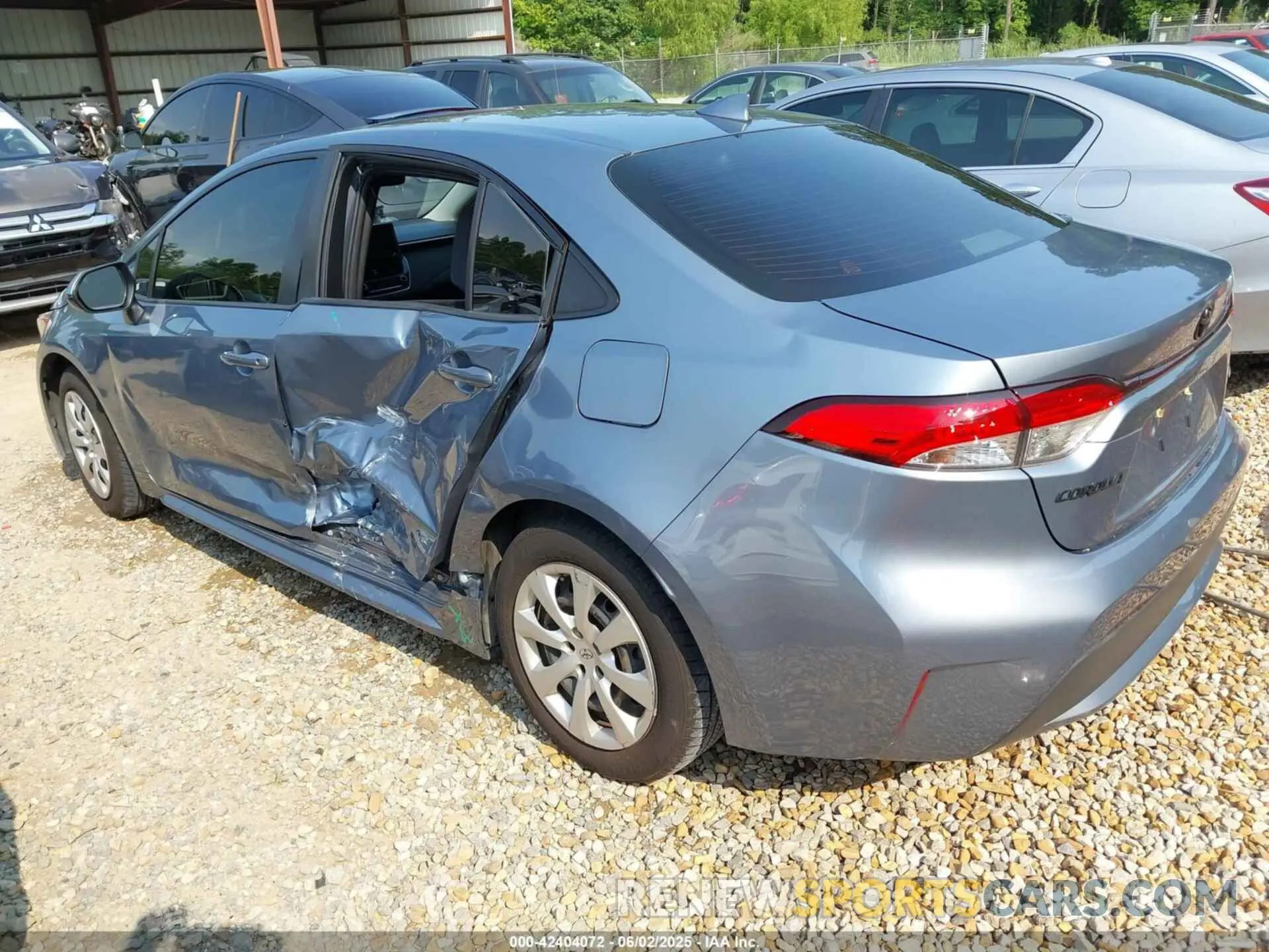 3 Photograph of a damaged car JTDEPMAE3NJ202836 TOYOTA COROLLA 2022