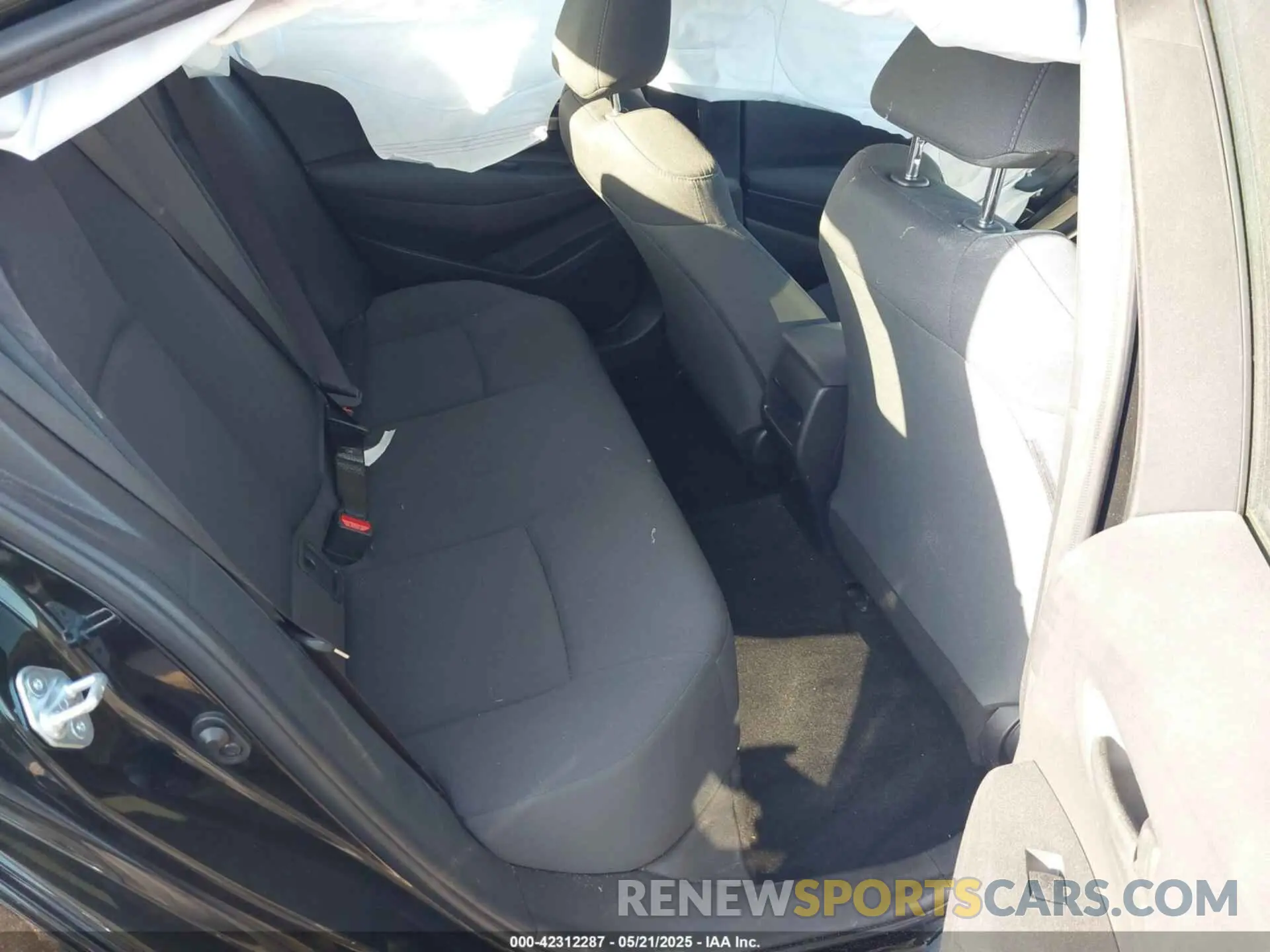 8 Фотография поврежденного автомобиля JTDEPMAE3NJ211892 TOYOTA COROLLA 2022