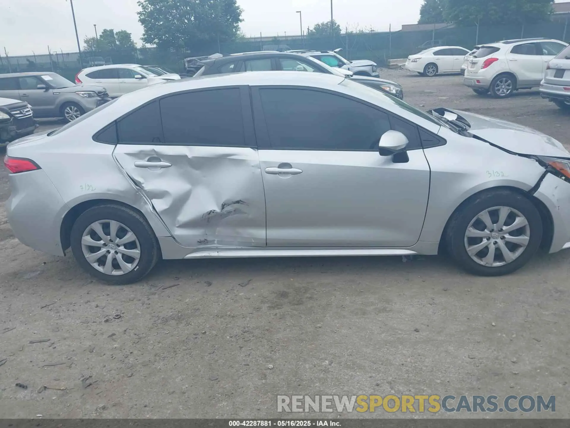 13 Photograph of a damaged car JTDEPMAE5N3014324 TOYOTA COROLLA 2022