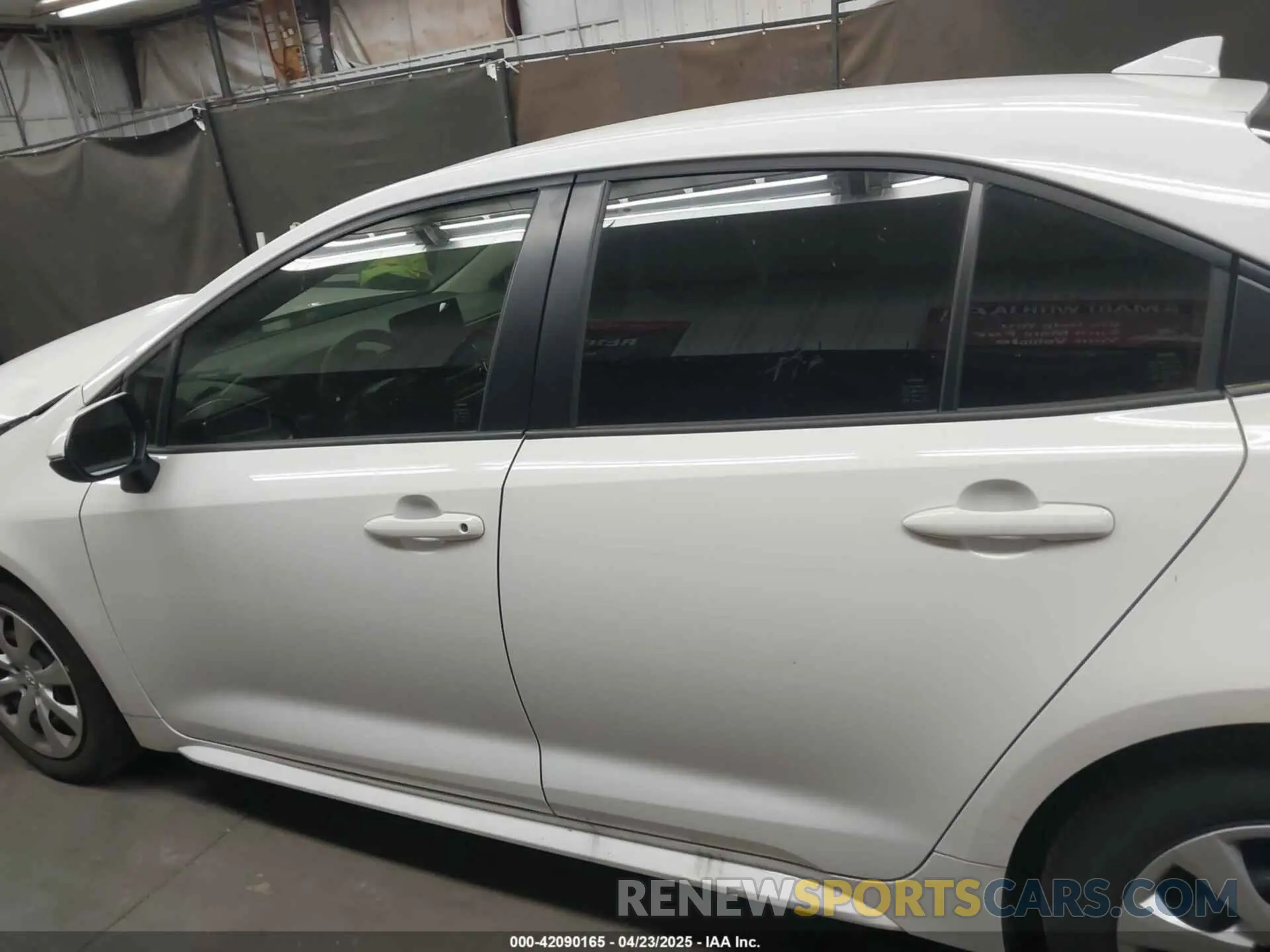 14 Фотография поврежденного автомобиля JTDEPMAE5N3022066 TOYOTA COROLLA 2022