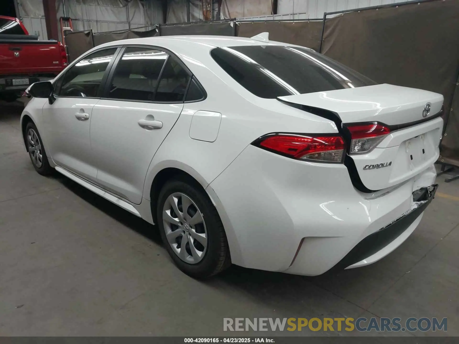 3 Фотография поврежденного автомобиля JTDEPMAE5N3022066 TOYOTA COROLLA 2022
