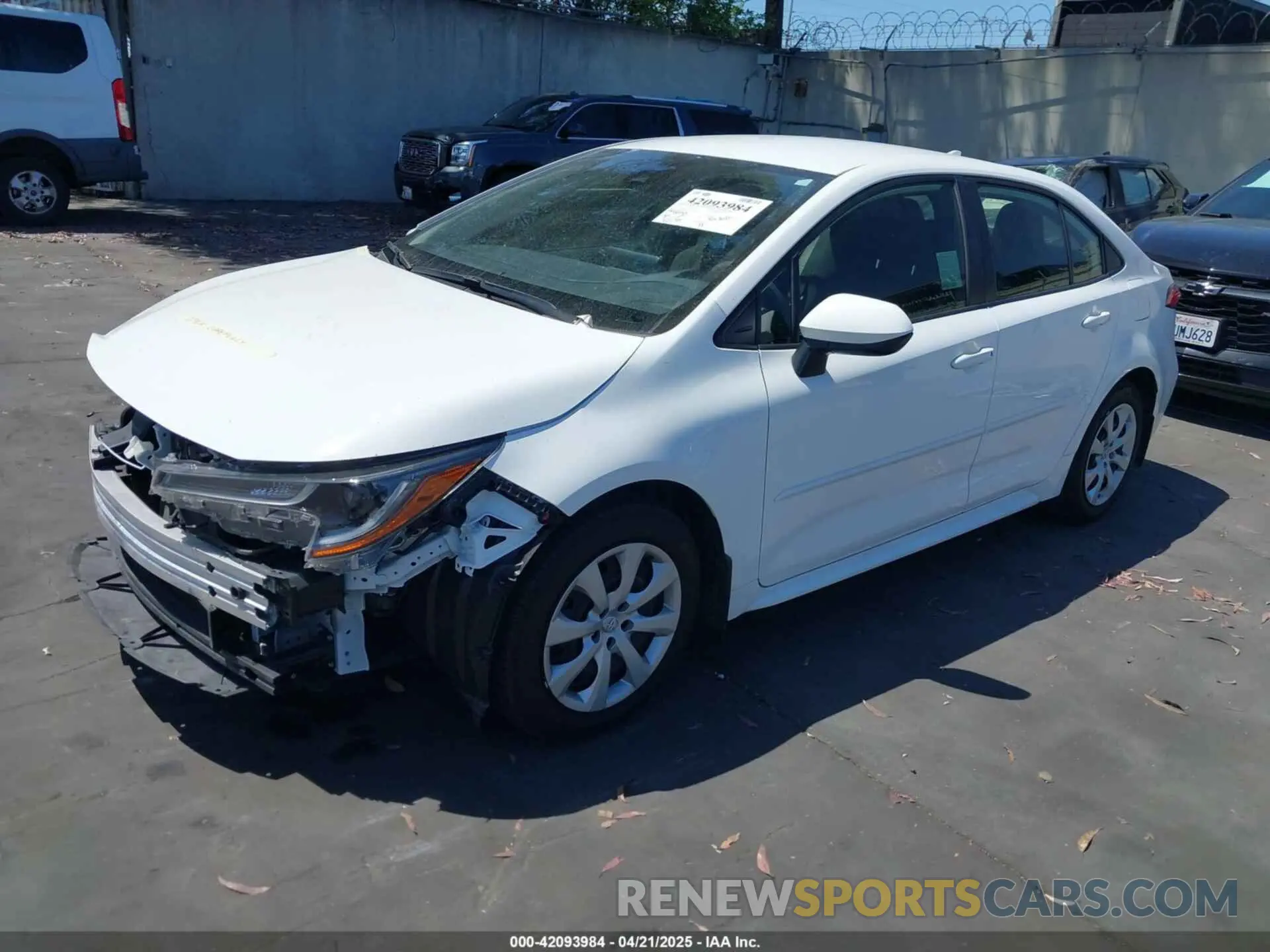 2 Photograph of a damaged car JTDEPMAE5N3025596 TOYOTA COROLLA 2022