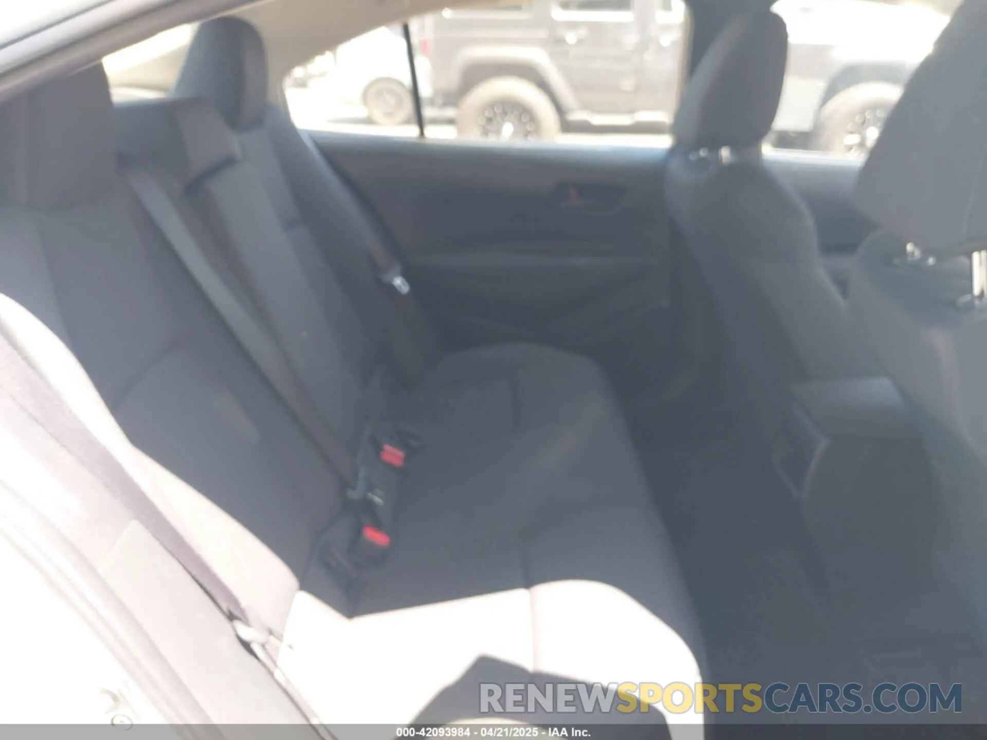8 Photograph of a damaged car JTDEPMAE5N3025596 TOYOTA COROLLA 2022