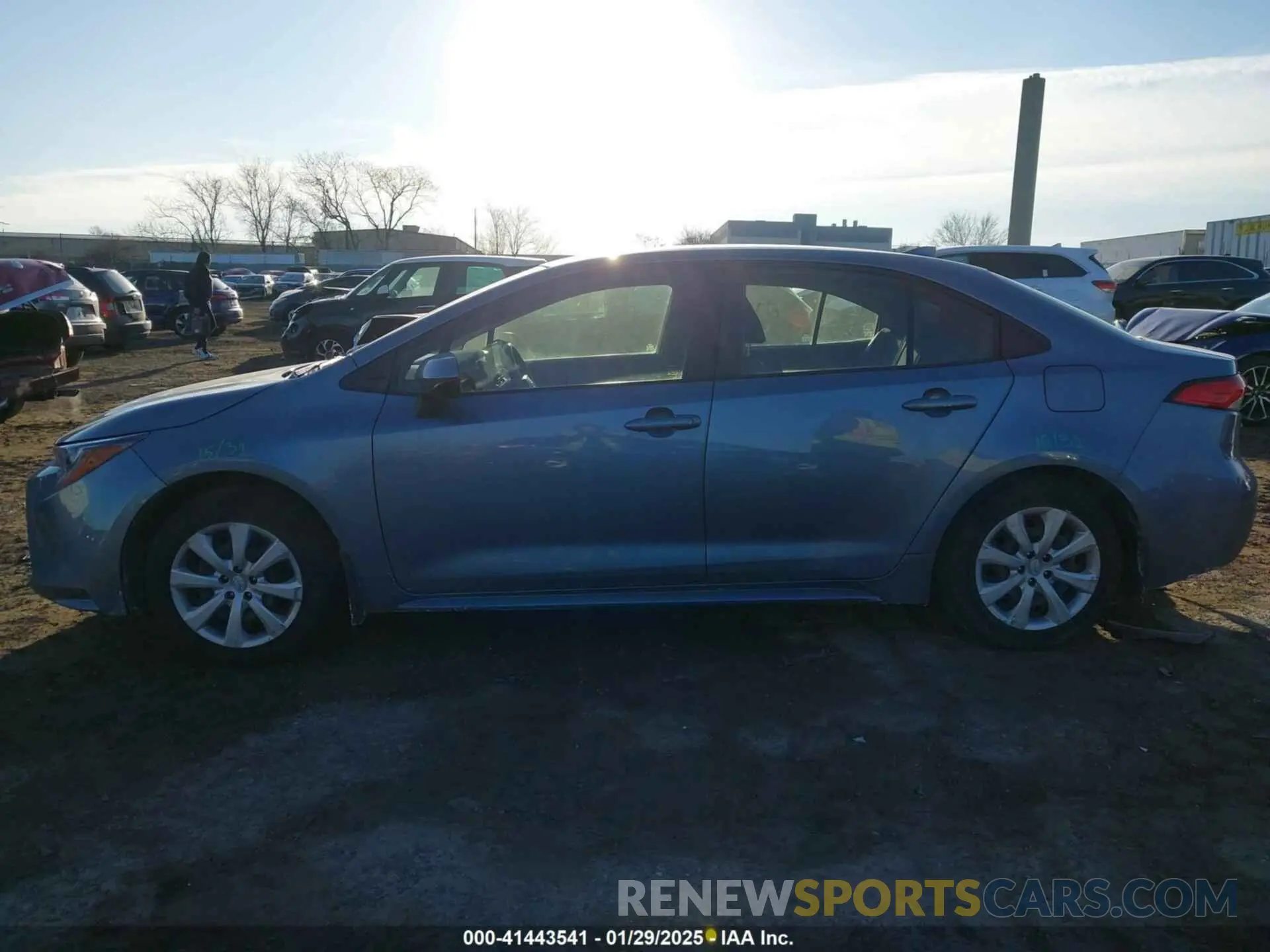 13 Фотография поврежденного автомобиля JTDEPMAE6N3006006 TOYOTA COROLLA 2022