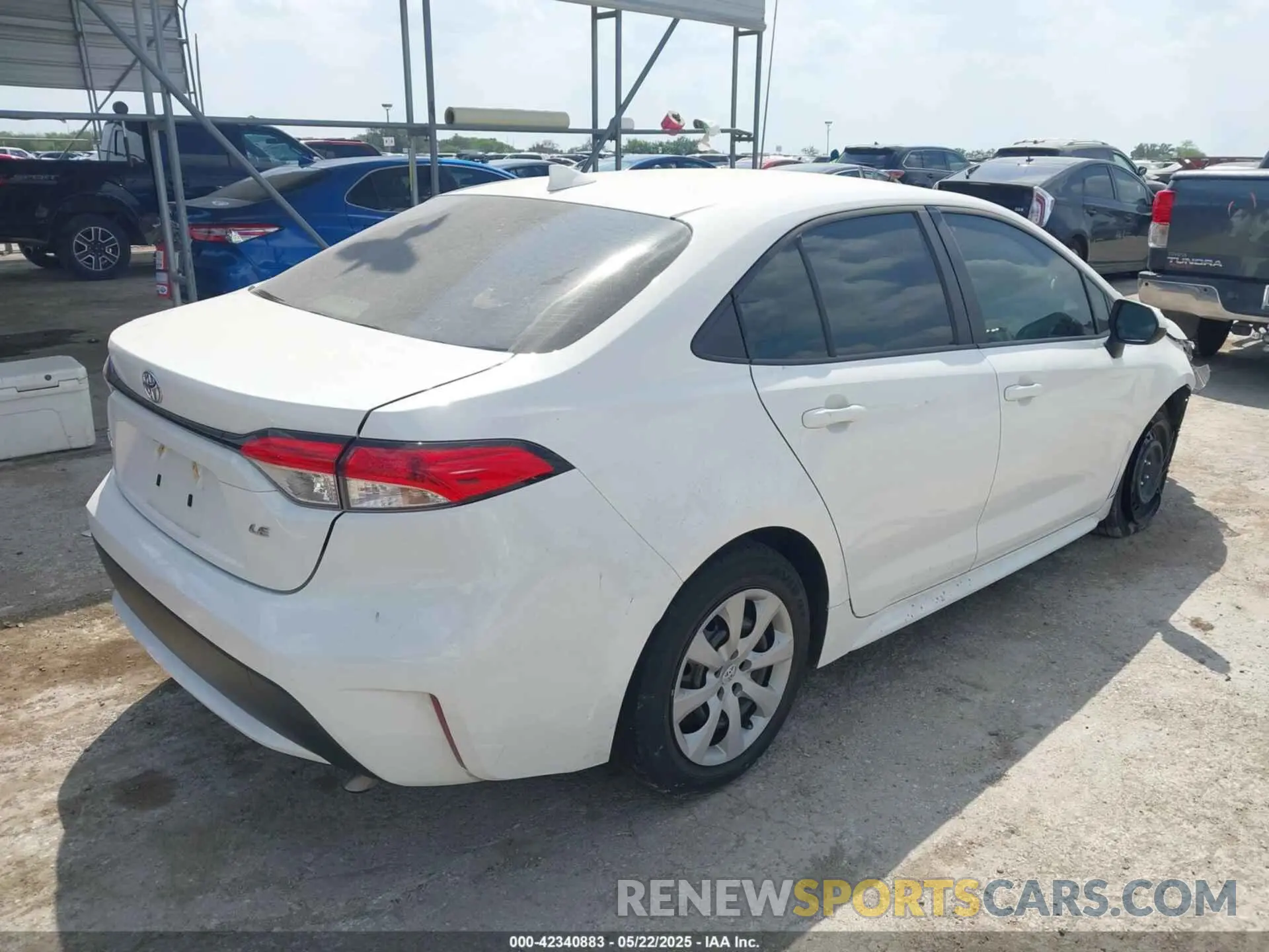 4 Photograph of a damaged car JTDEPMAE6N3016440 TOYOTA COROLLA 2022