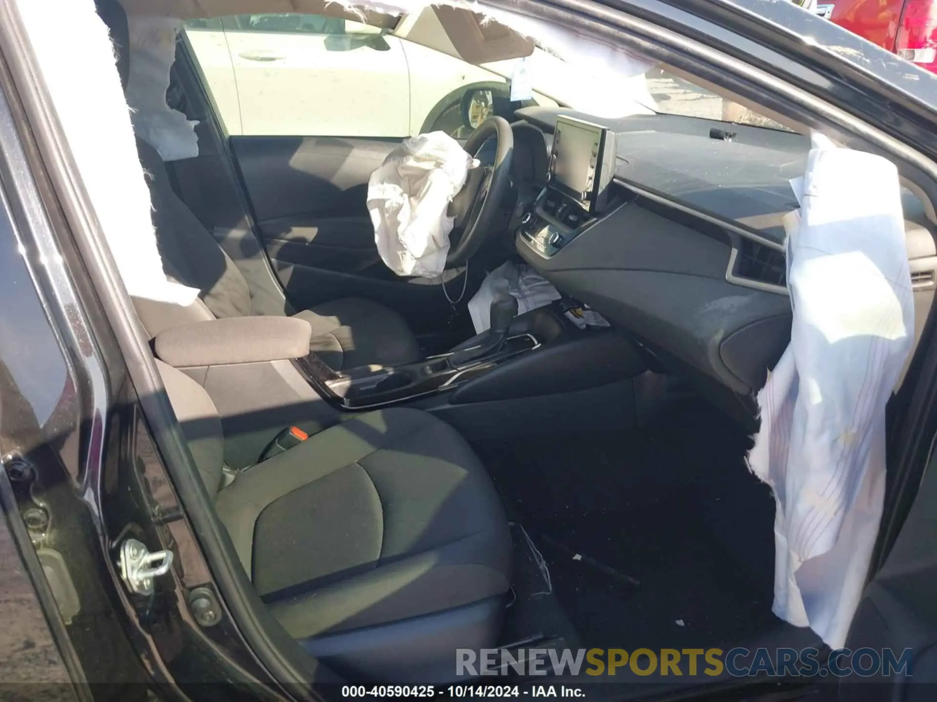 5 Photograph of a damaged car JTDEPMAE6NJ225690 TOYOTA COROLLA 2022