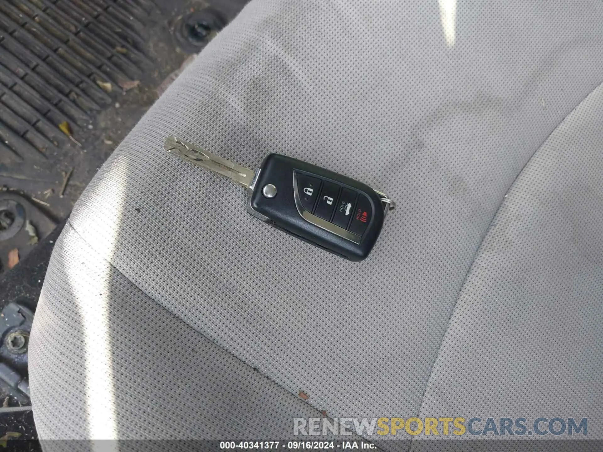 11 Photograph of a damaged car JTDEPMAE7N3003809 TOYOTA COROLLA 2022