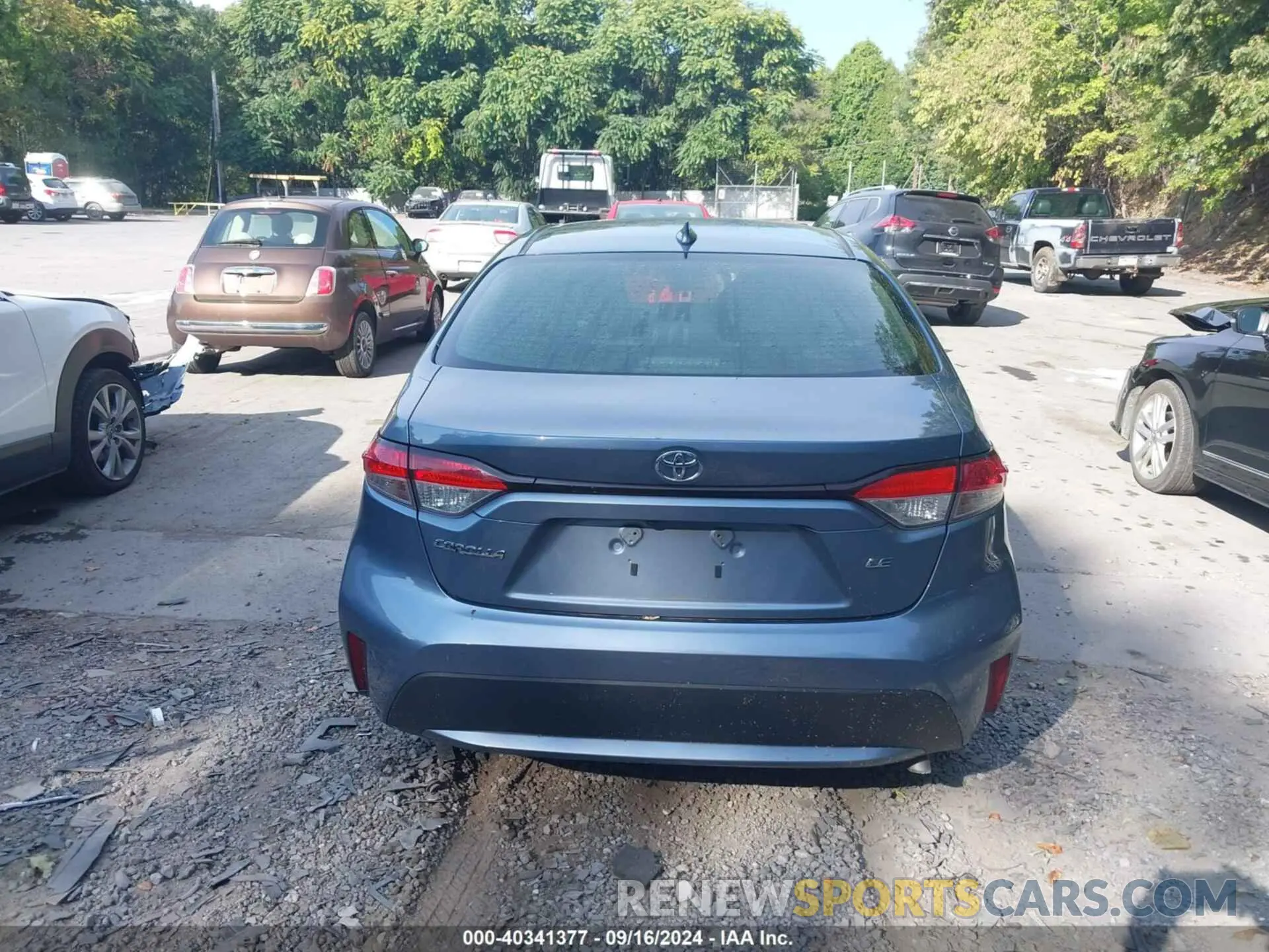 17 Photograph of a damaged car JTDEPMAE7N3003809 TOYOTA COROLLA 2022