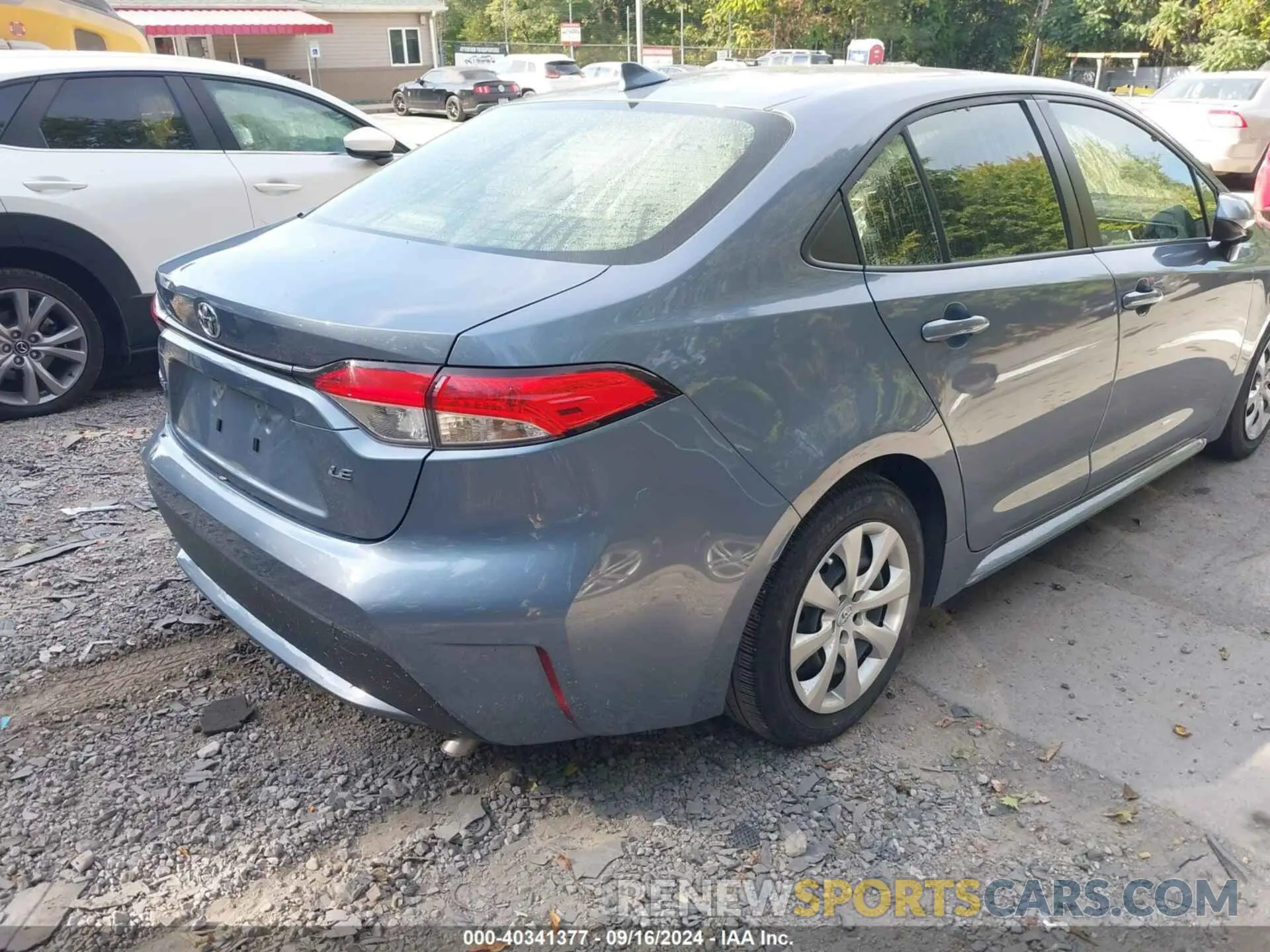 19 Photograph of a damaged car JTDEPMAE7N3003809 TOYOTA COROLLA 2022