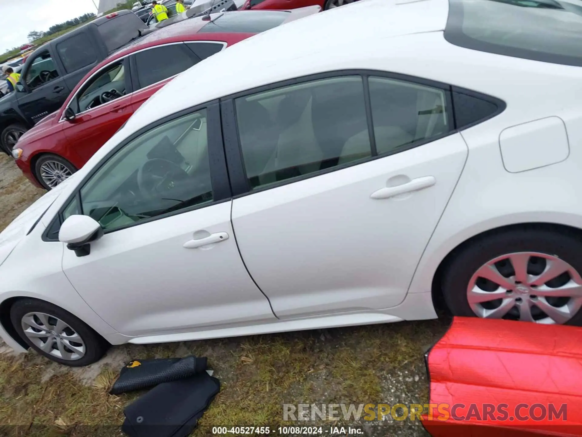 14 Photograph of a damaged car JTDEPMAE7N3012302 TOYOTA COROLLA 2022