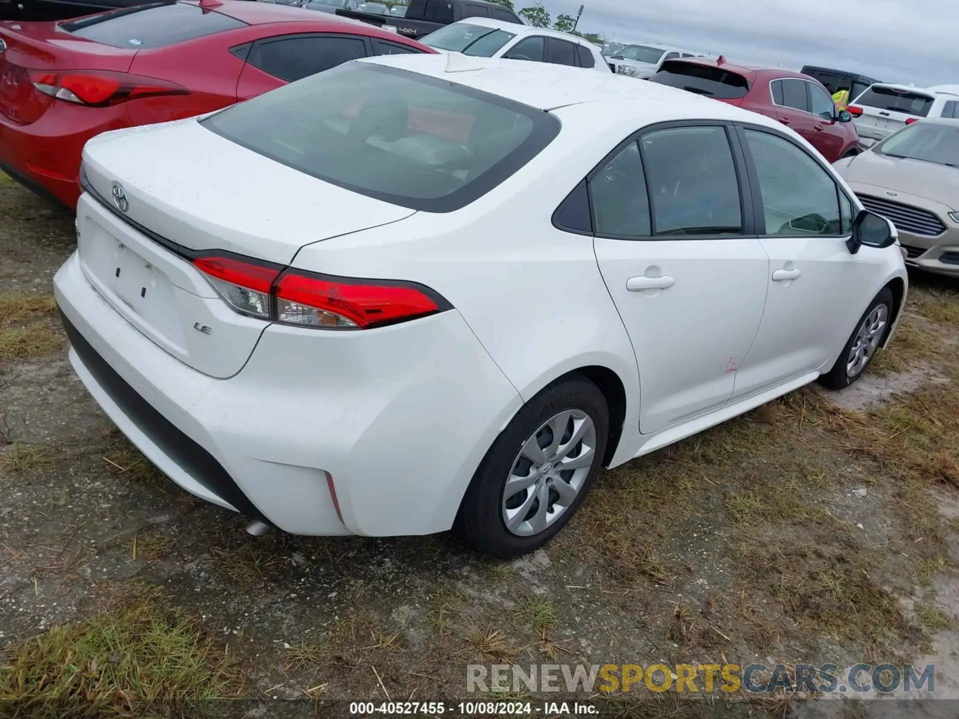 4 Photograph of a damaged car JTDEPMAE7N3012302 TOYOTA COROLLA 2022
