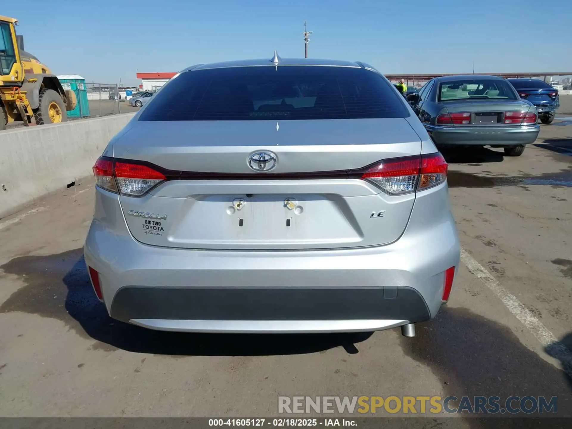 15 Photograph of a damaged car JTDEPMAE7N3033442 TOYOTA COROLLA 2022
