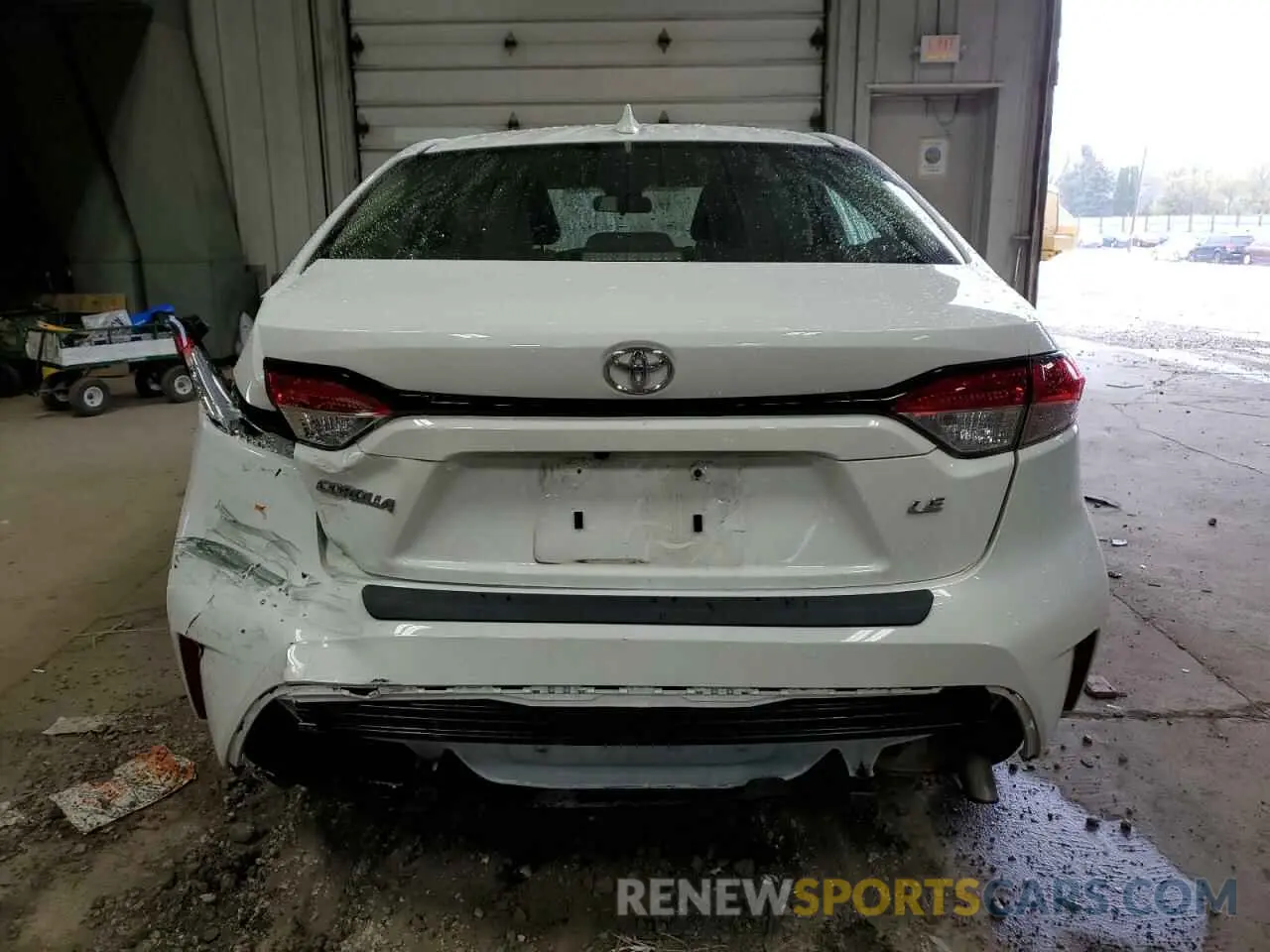 6 Photograph of a damaged car JTDEPMAE8N3013331 TOYOTA COROLLA 2022