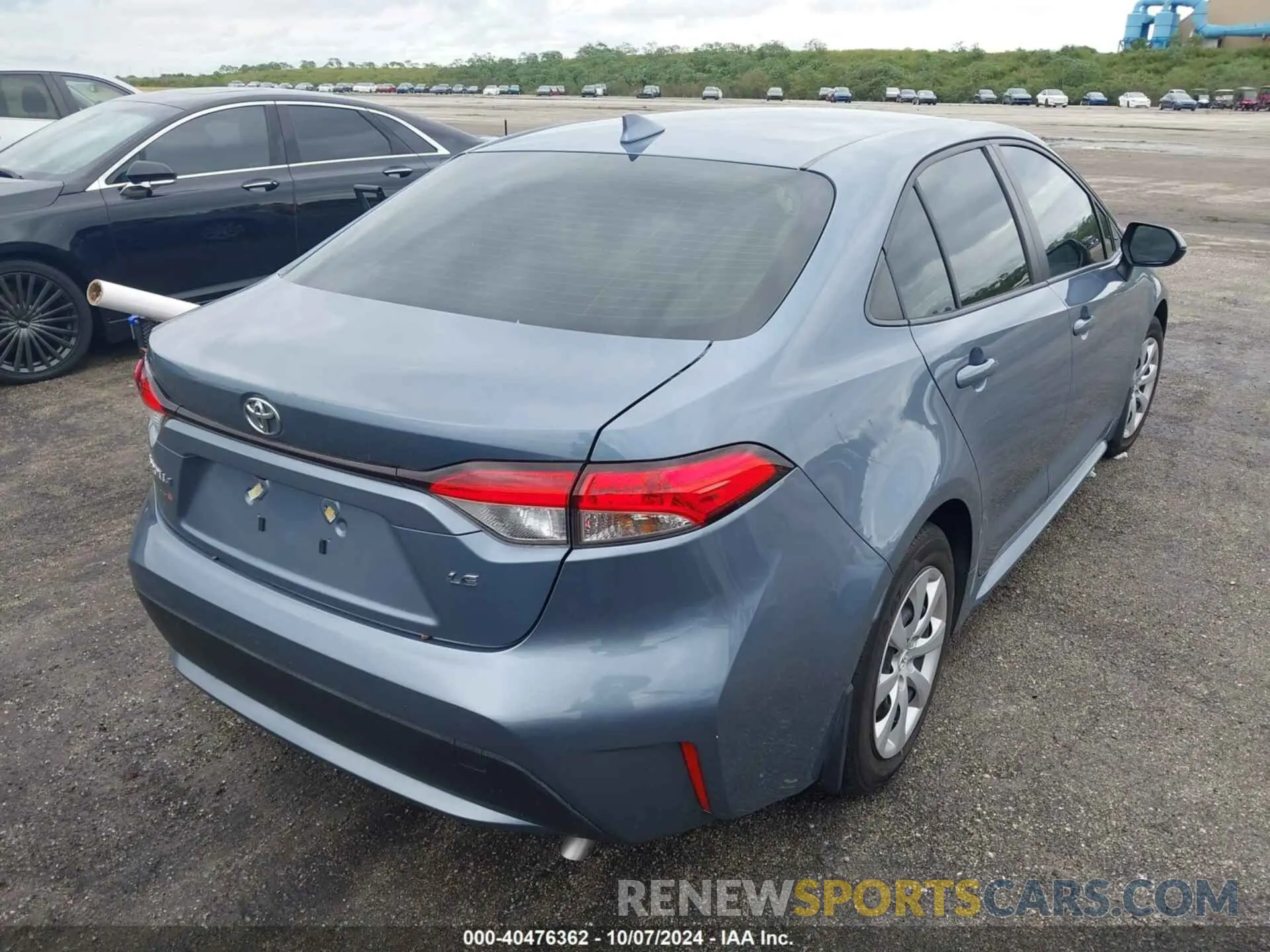 4 Photograph of a damaged car JTDEPMAE9N3020692 TOYOTA COROLLA 2022