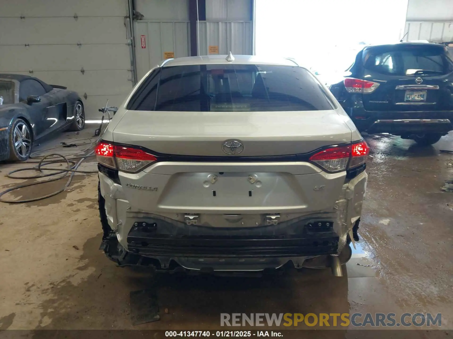 16 Photograph of a damaged car JTDEPMAE9N3024404 TOYOTA COROLLA 2022