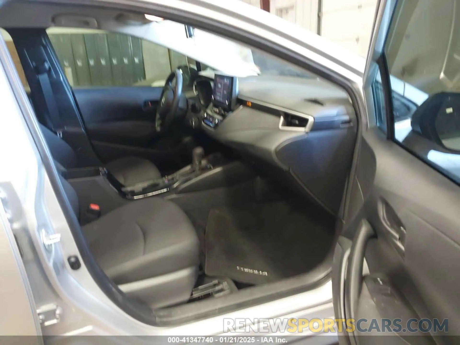 5 Photograph of a damaged car JTDEPMAE9N3024404 TOYOTA COROLLA 2022
