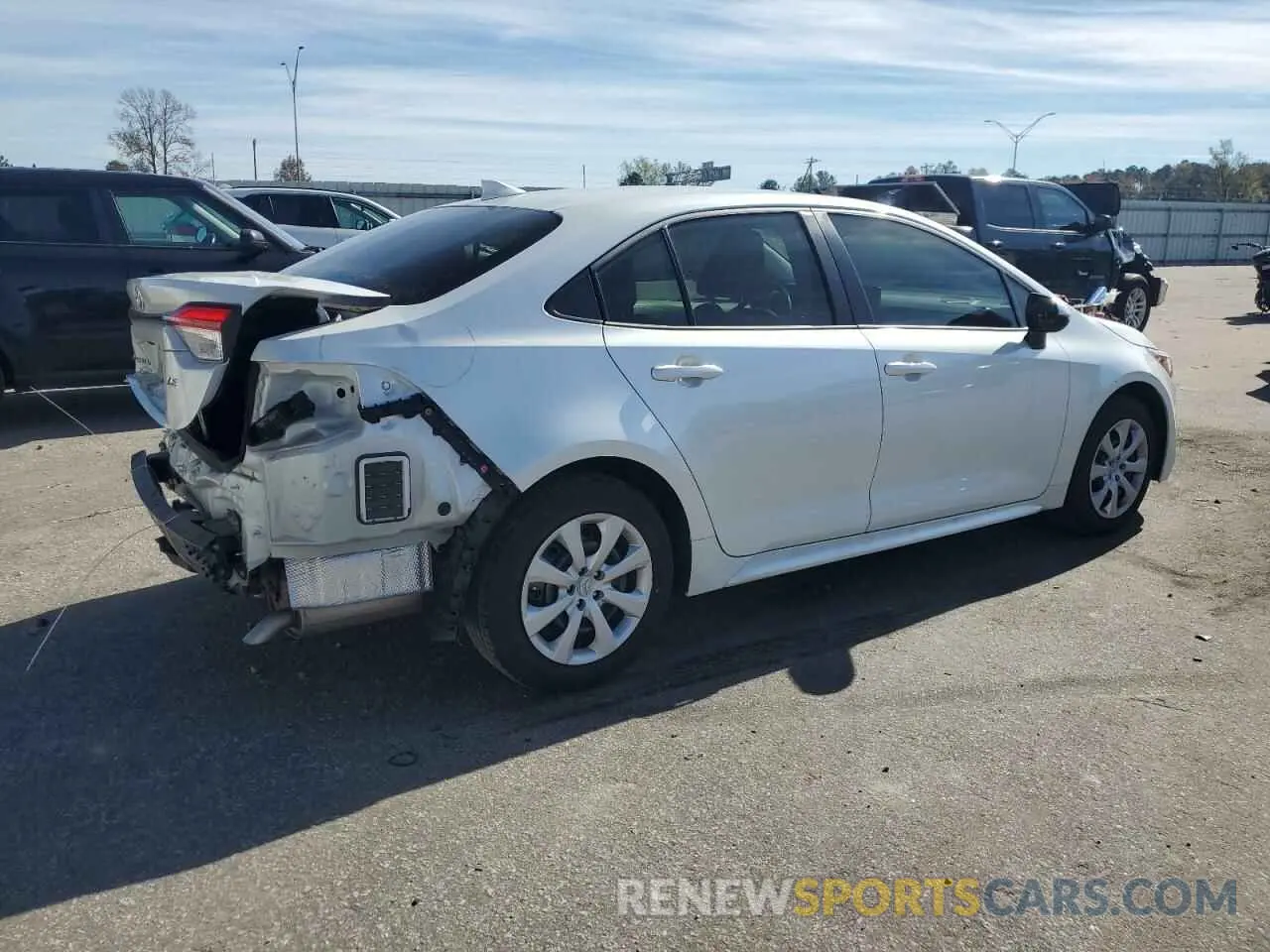 3 Photograph of a damaged car JTDEPMAE9N3026444 TOYOTA COROLLA 2022