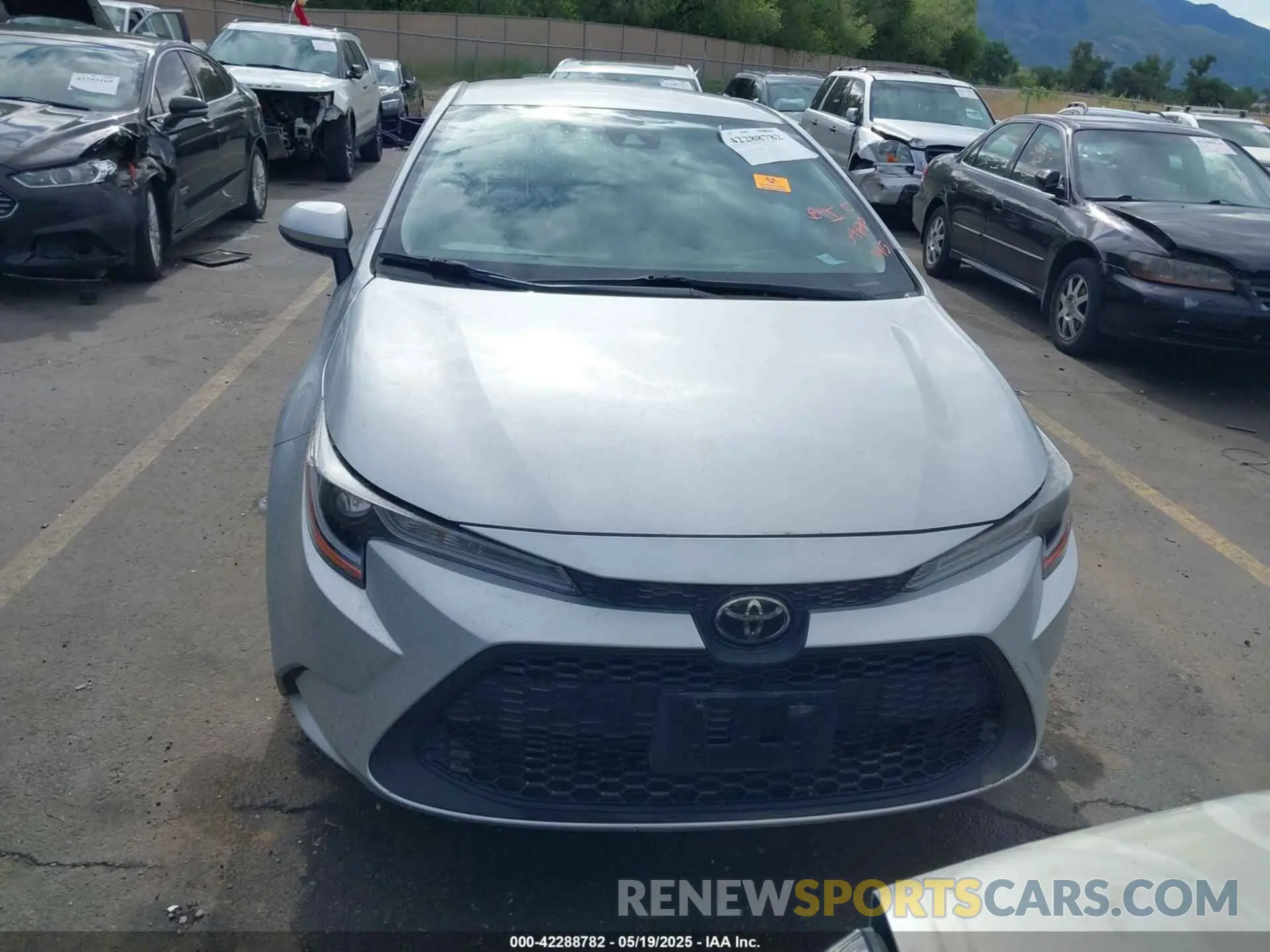 12 Фотография поврежденного автомобиля JTDEPMAE9N3029067 TOYOTA COROLLA 2022