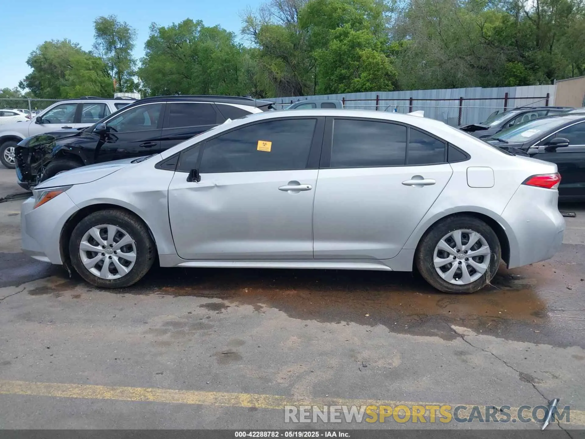 14 Фотография поврежденного автомобиля JTDEPMAE9N3029067 TOYOTA COROLLA 2022