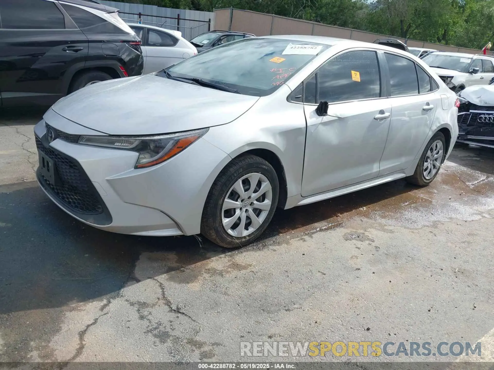 2 Фотография поврежденного автомобиля JTDEPMAE9N3029067 TOYOTA COROLLA 2022