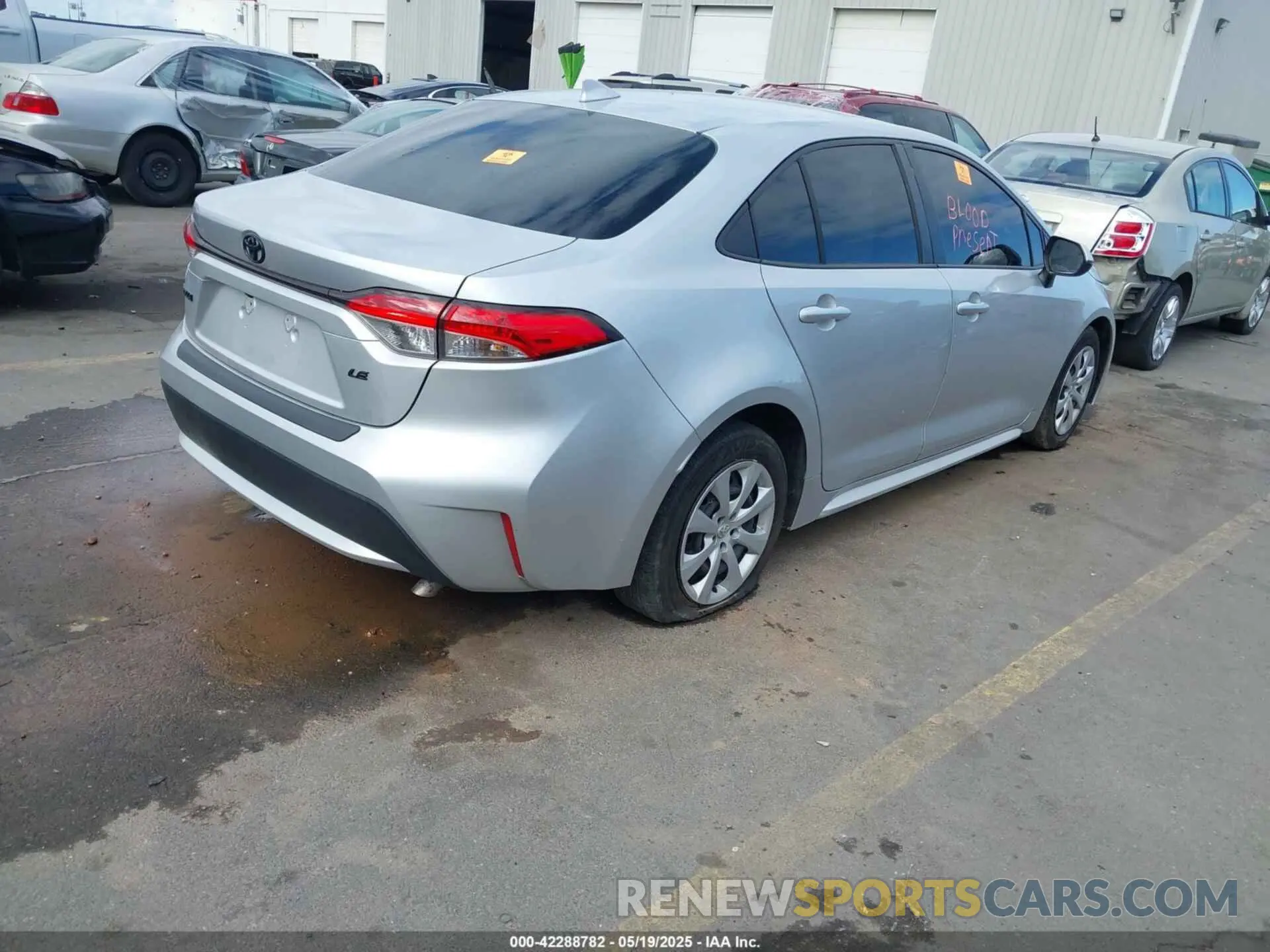 4 Фотография поврежденного автомобиля JTDEPMAE9N3029067 TOYOTA COROLLA 2022