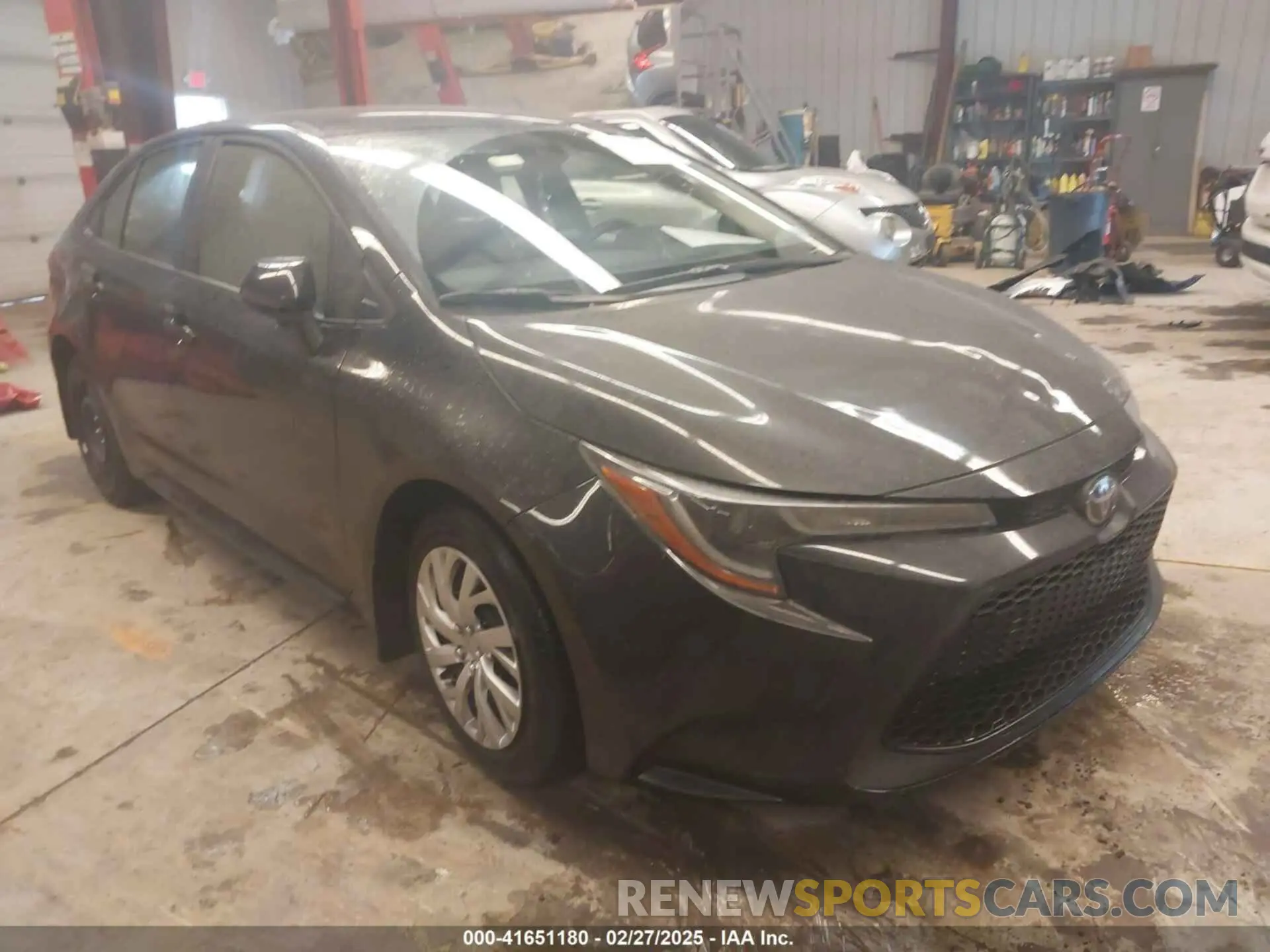 1 Фотография поврежденного автомобиля JTDEPMAE9NJ209693 TOYOTA COROLLA 2022