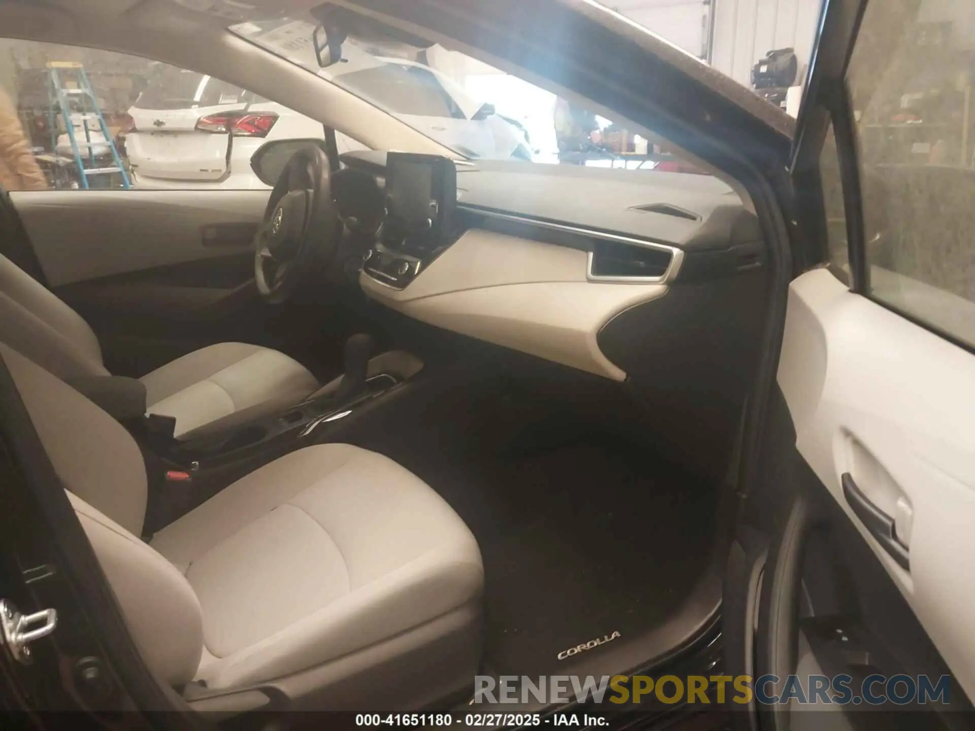 5 Фотография поврежденного автомобиля JTDEPMAE9NJ209693 TOYOTA COROLLA 2022