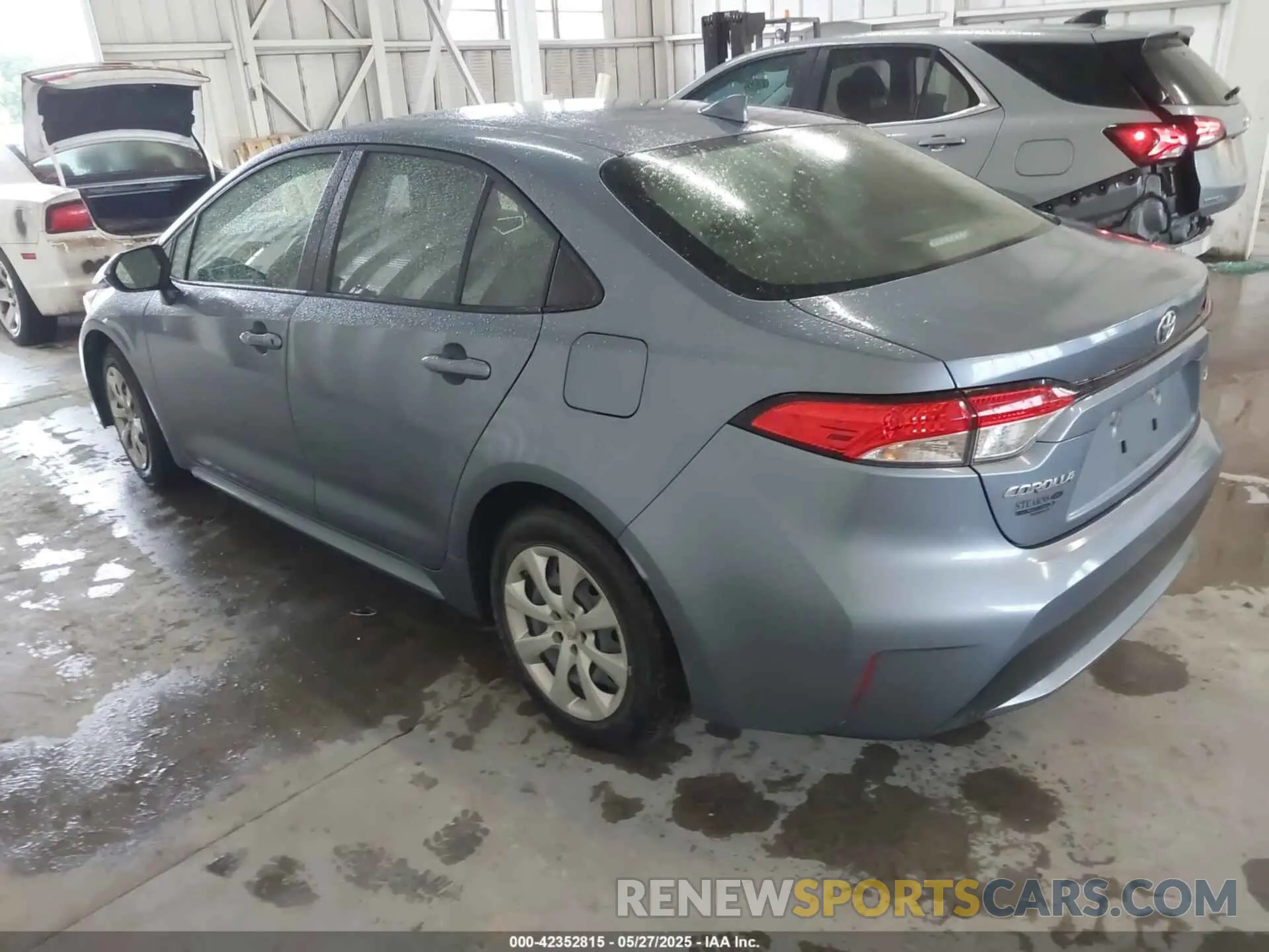 3 Photograph of a damaged car JTDEPMAEXN3002038 TOYOTA COROLLA 2022