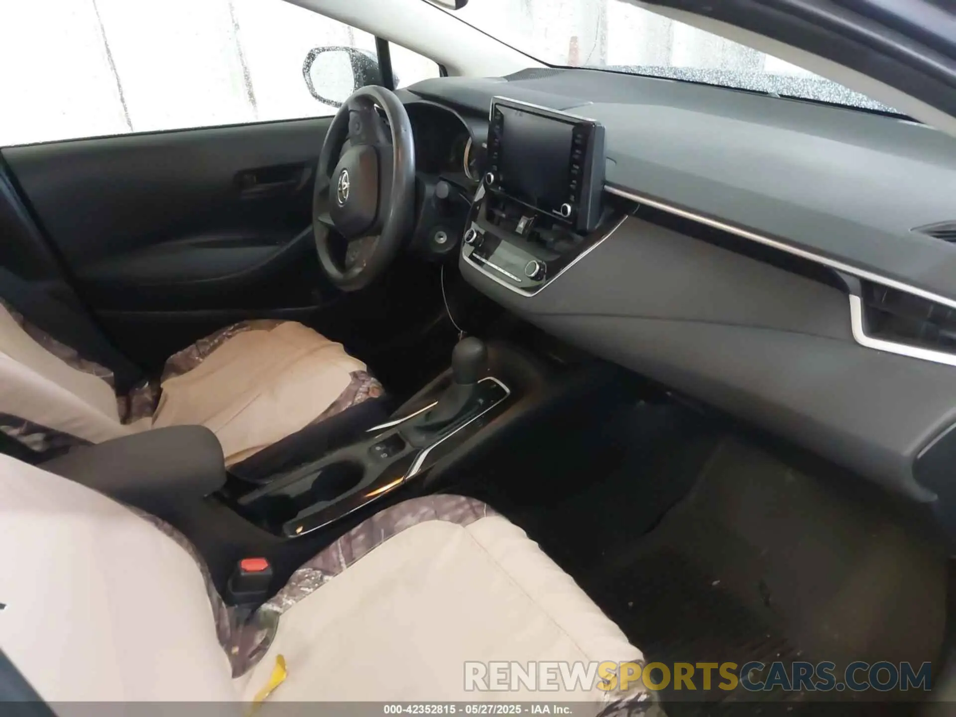 5 Photograph of a damaged car JTDEPMAEXN3002038 TOYOTA COROLLA 2022