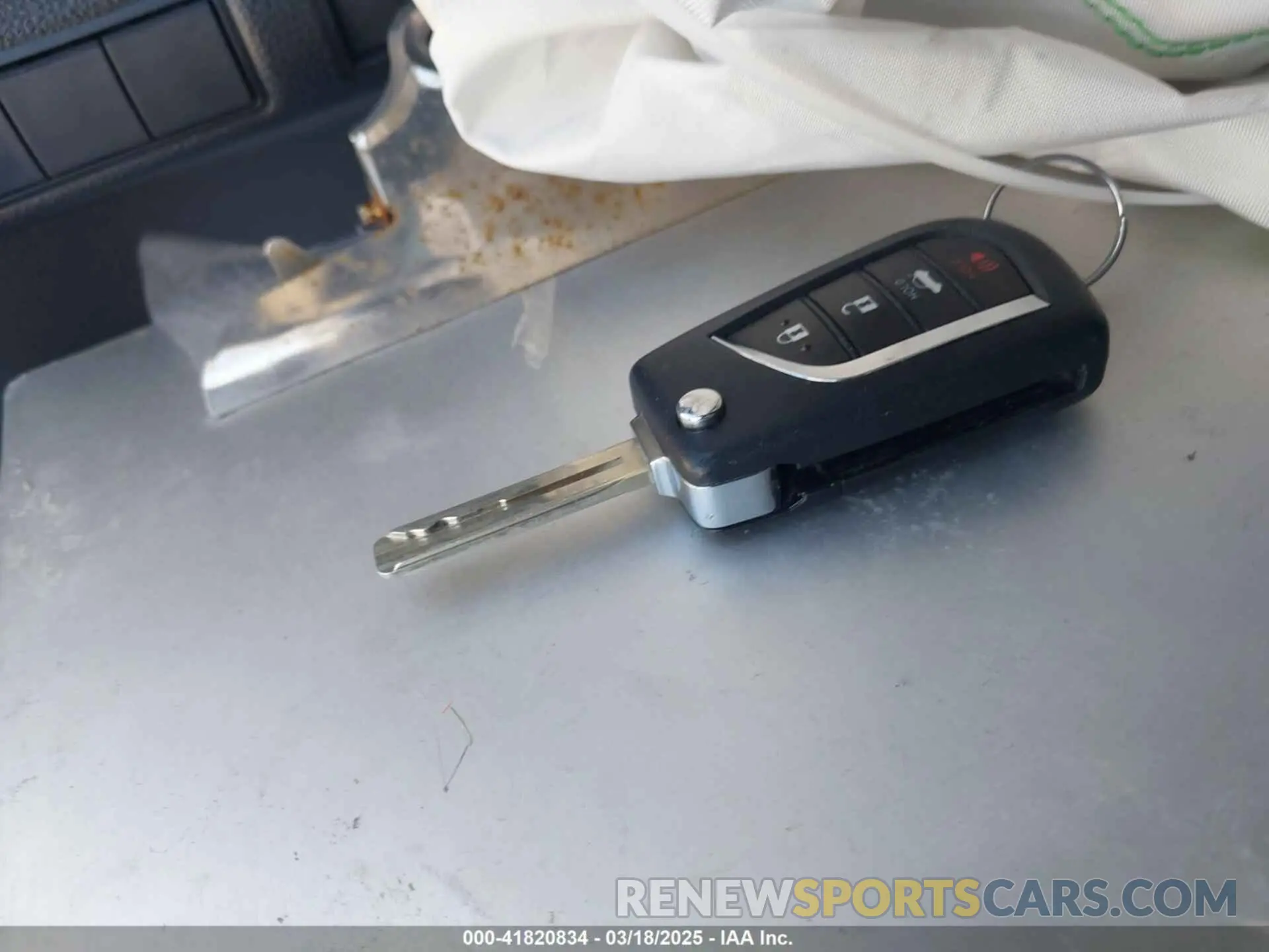 11 Photograph of a damaged car JTDEPMAEXN3016800 TOYOTA COROLLA 2022