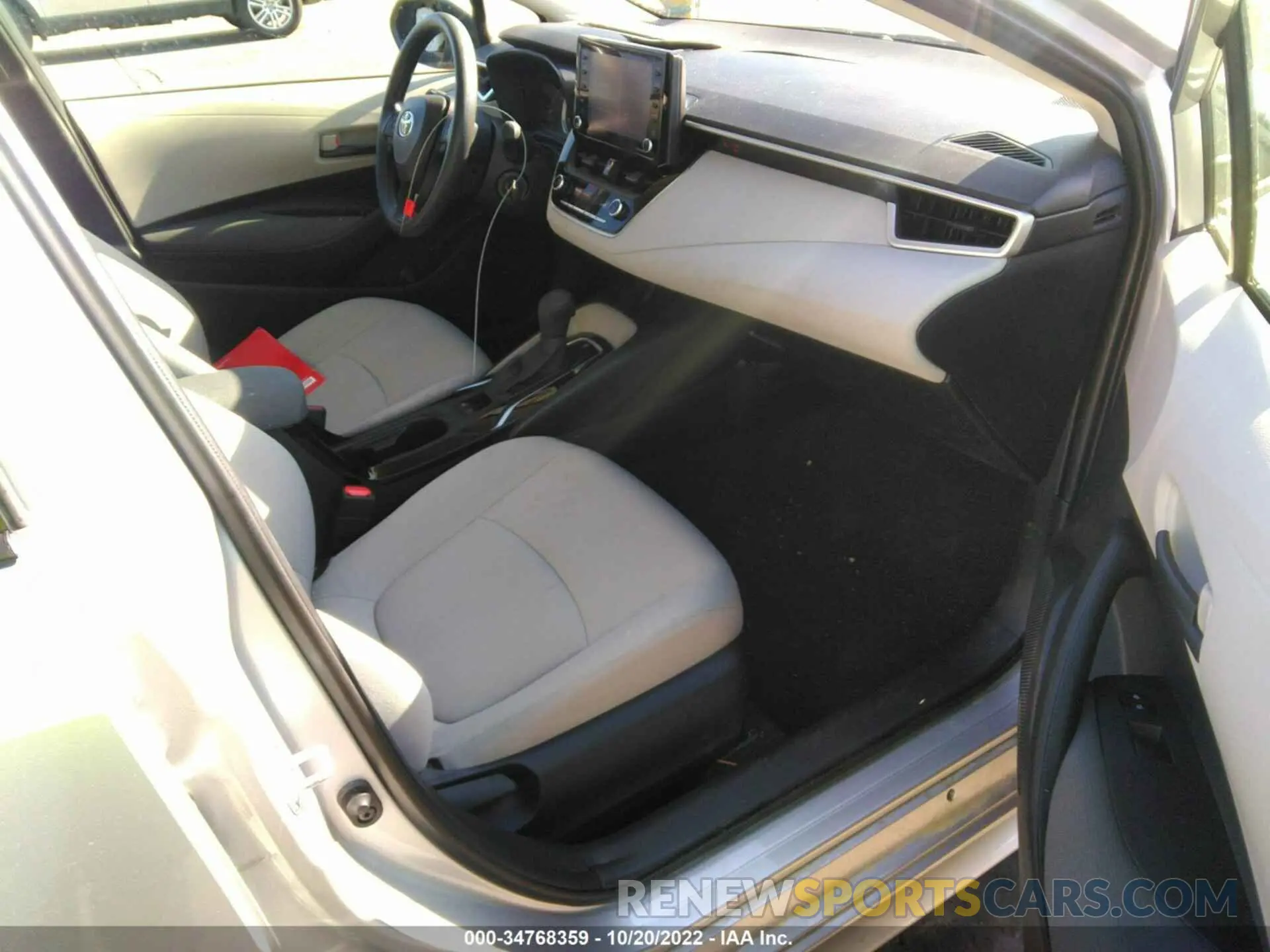 5 Photograph of a damaged car JTDEPMAEXN3017915 TOYOTA COROLLA 2022