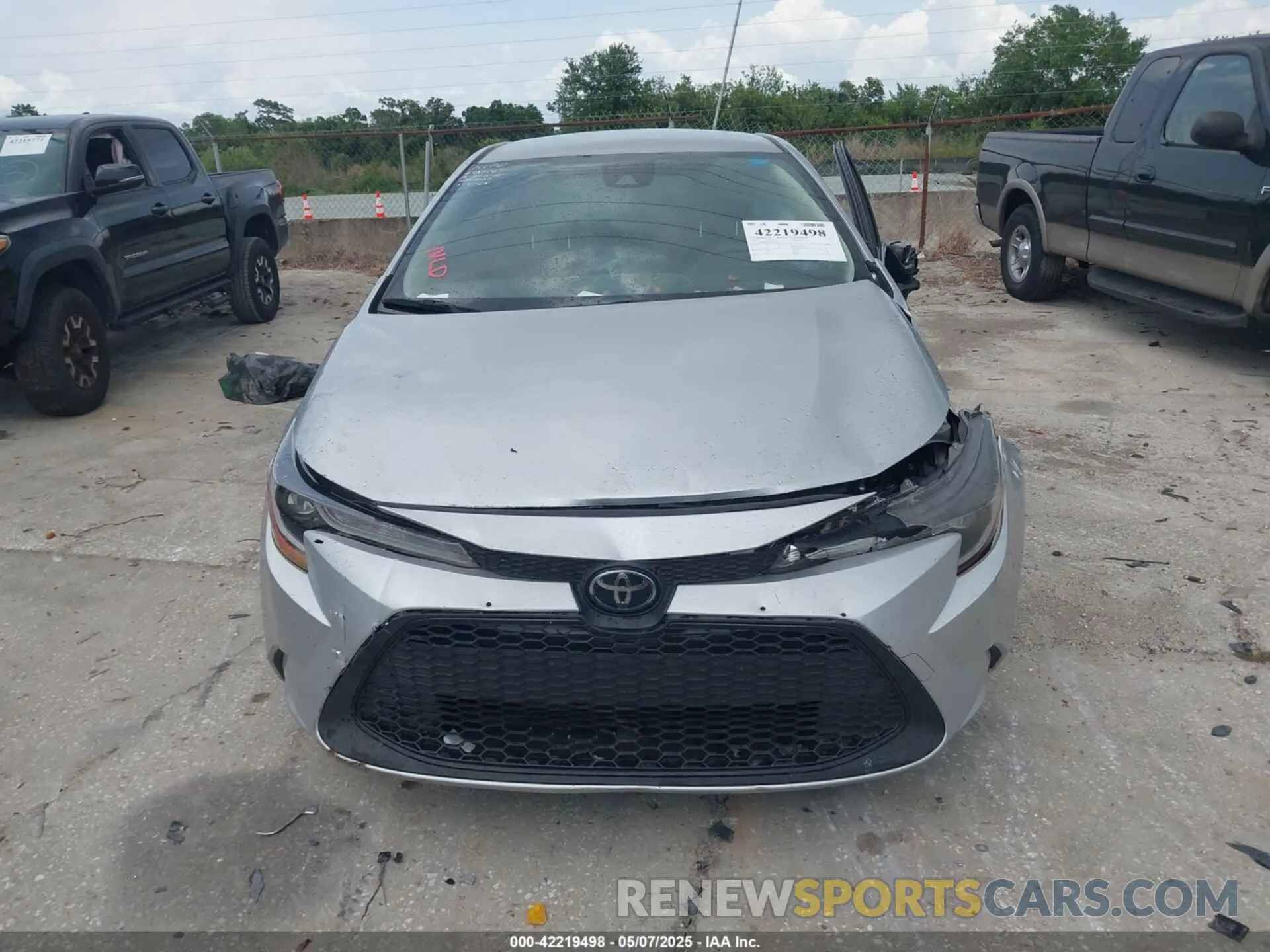12 Фотография поврежденного автомобиля JTDEPMAEXNJ192774 TOYOTA COROLLA 2022