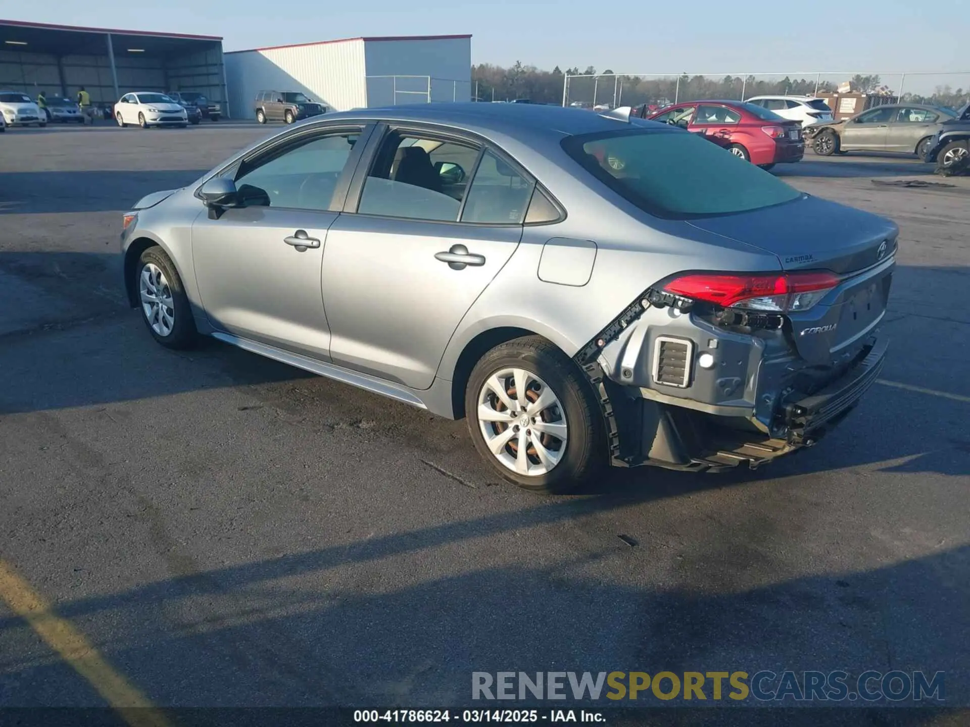 3 Фотография поврежденного автомобиля JTDEPMAEXNJ210142 TOYOTA COROLLA 2022