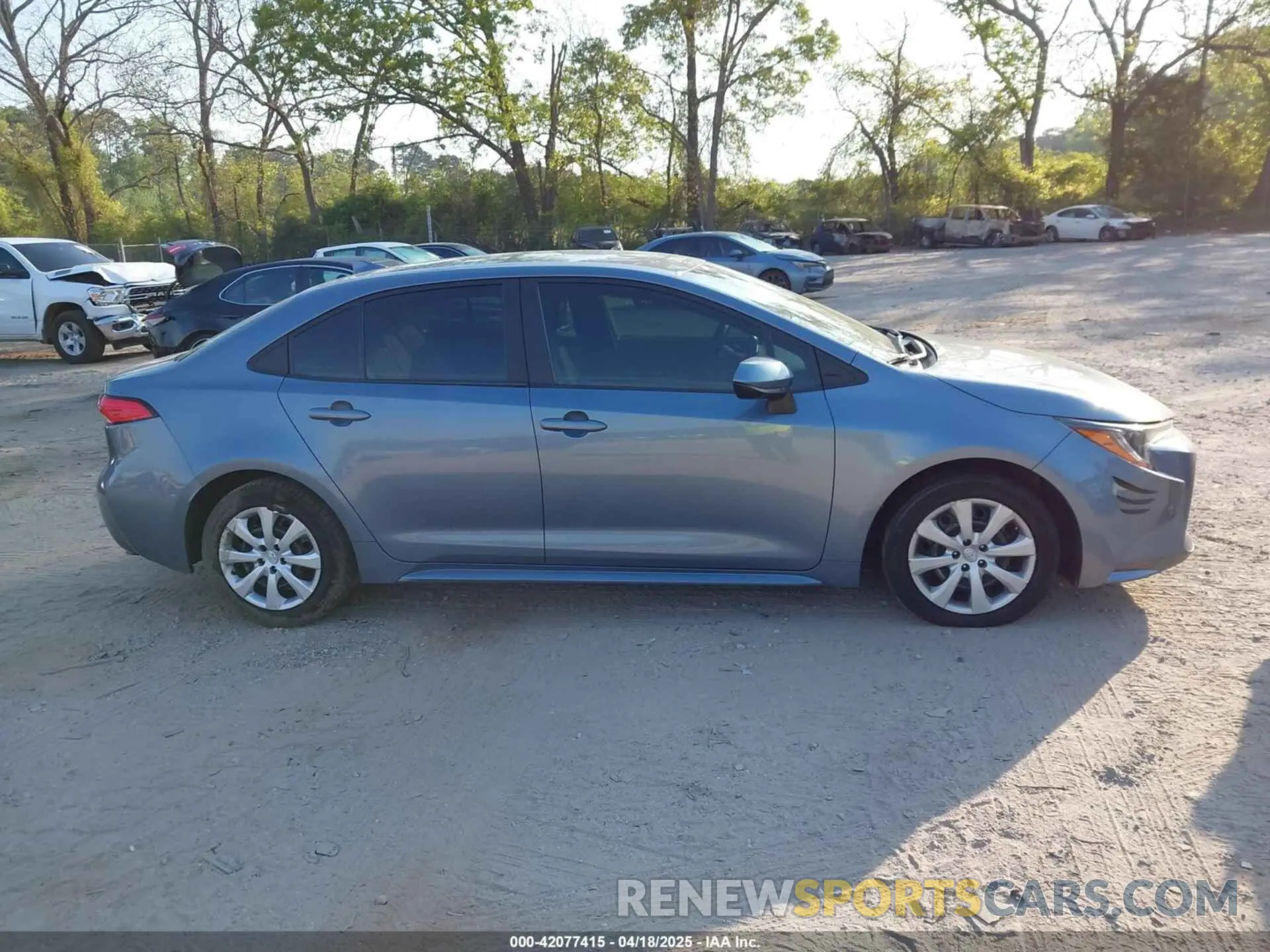 13 Photograph of a damaged car JTDEPMAEXNJ224722 TOYOTA COROLLA 2022