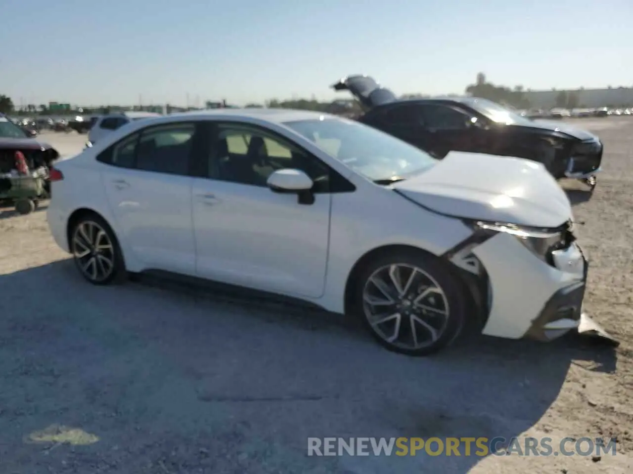 4 Photograph of a damaged car JTDM4MCE0NJ093284 TOYOTA COROLLA 2022