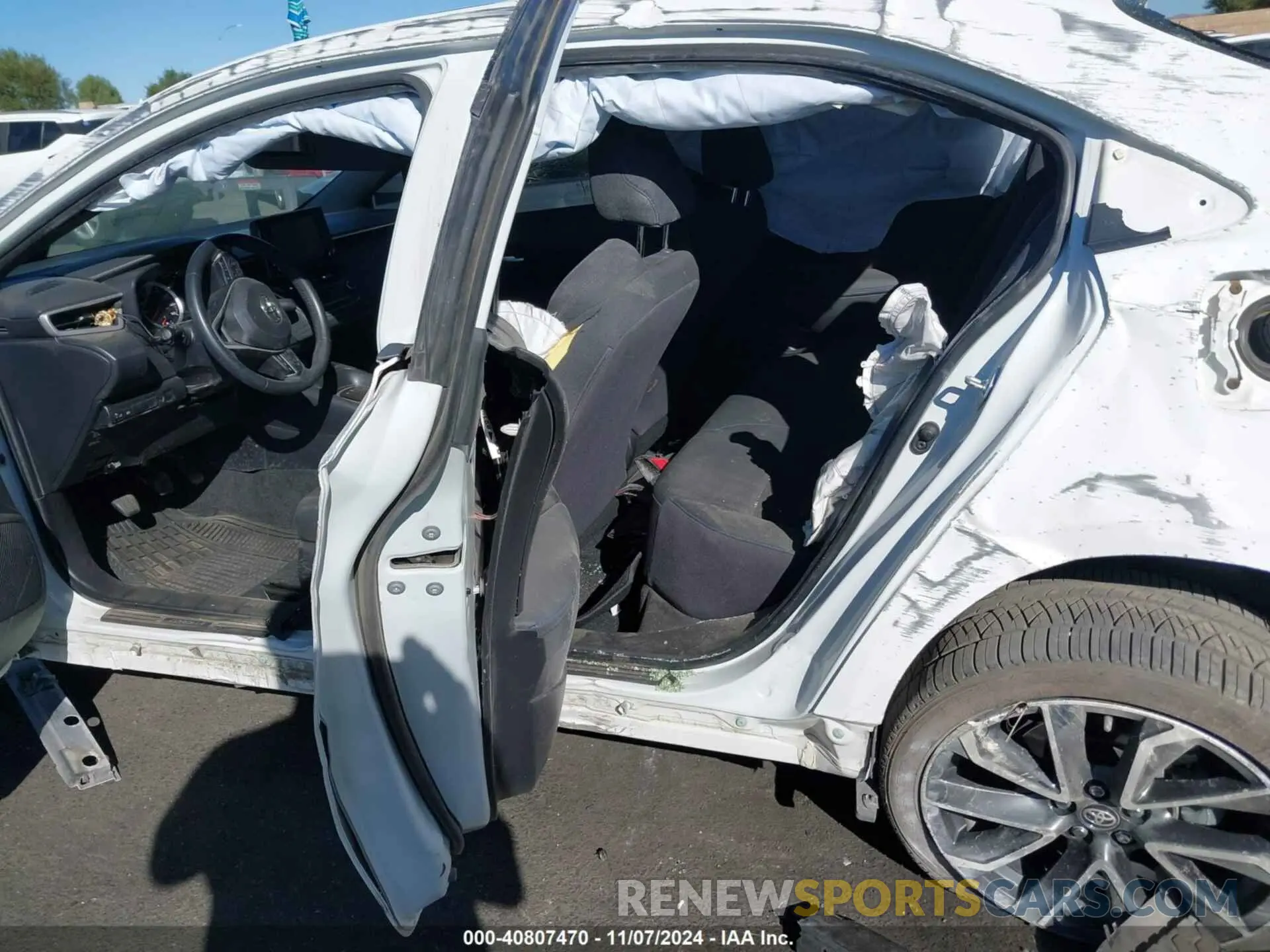 8 Photograph of a damaged car JTDM4MCE6NJ087294 TOYOTA COROLLA 2022