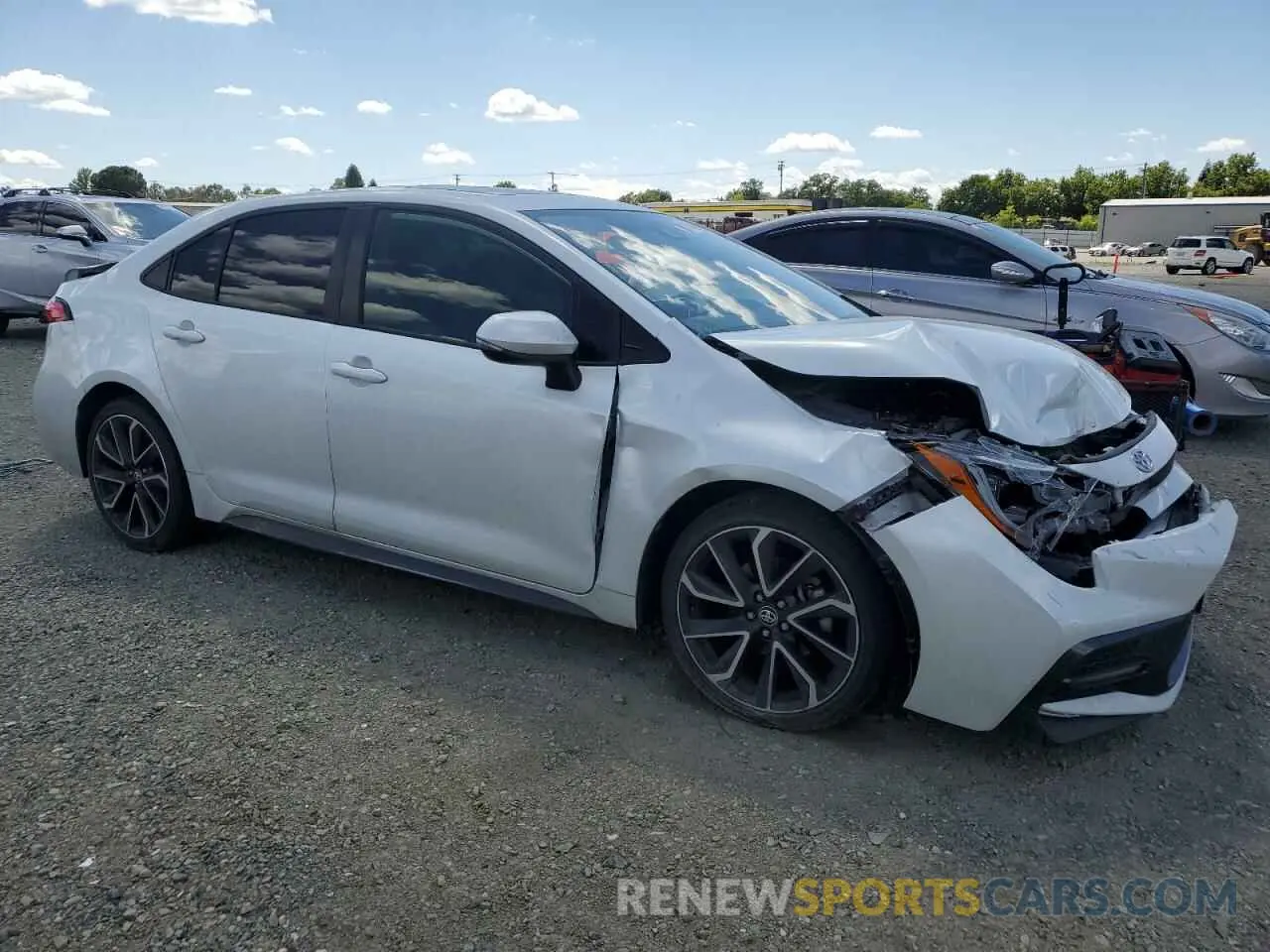 4 Photograph of a damaged car JTDP4MCE3NJ084009 TOYOTA COROLLA 2022