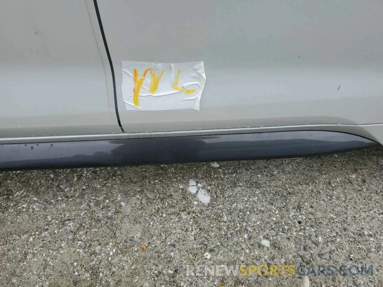 12 Photograph of a damaged car JTDS4MCE0N3507269 TOYOTA COROLLA 2022