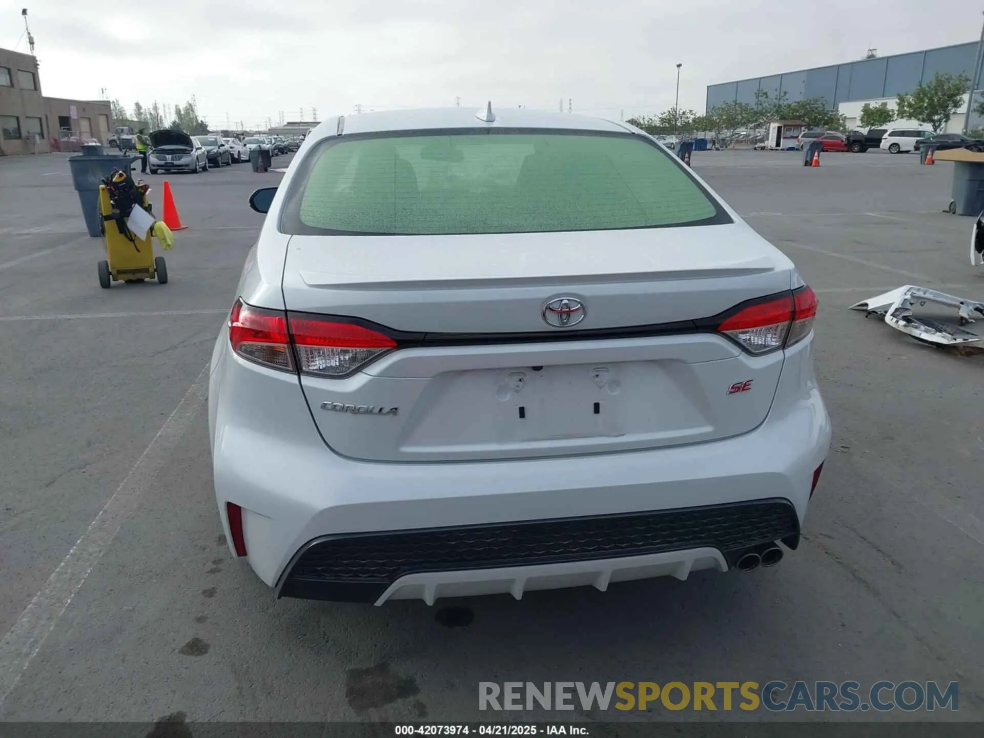 17 Photograph of a damaged car JTDS4MCE3N3509680 TOYOTA COROLLA 2022