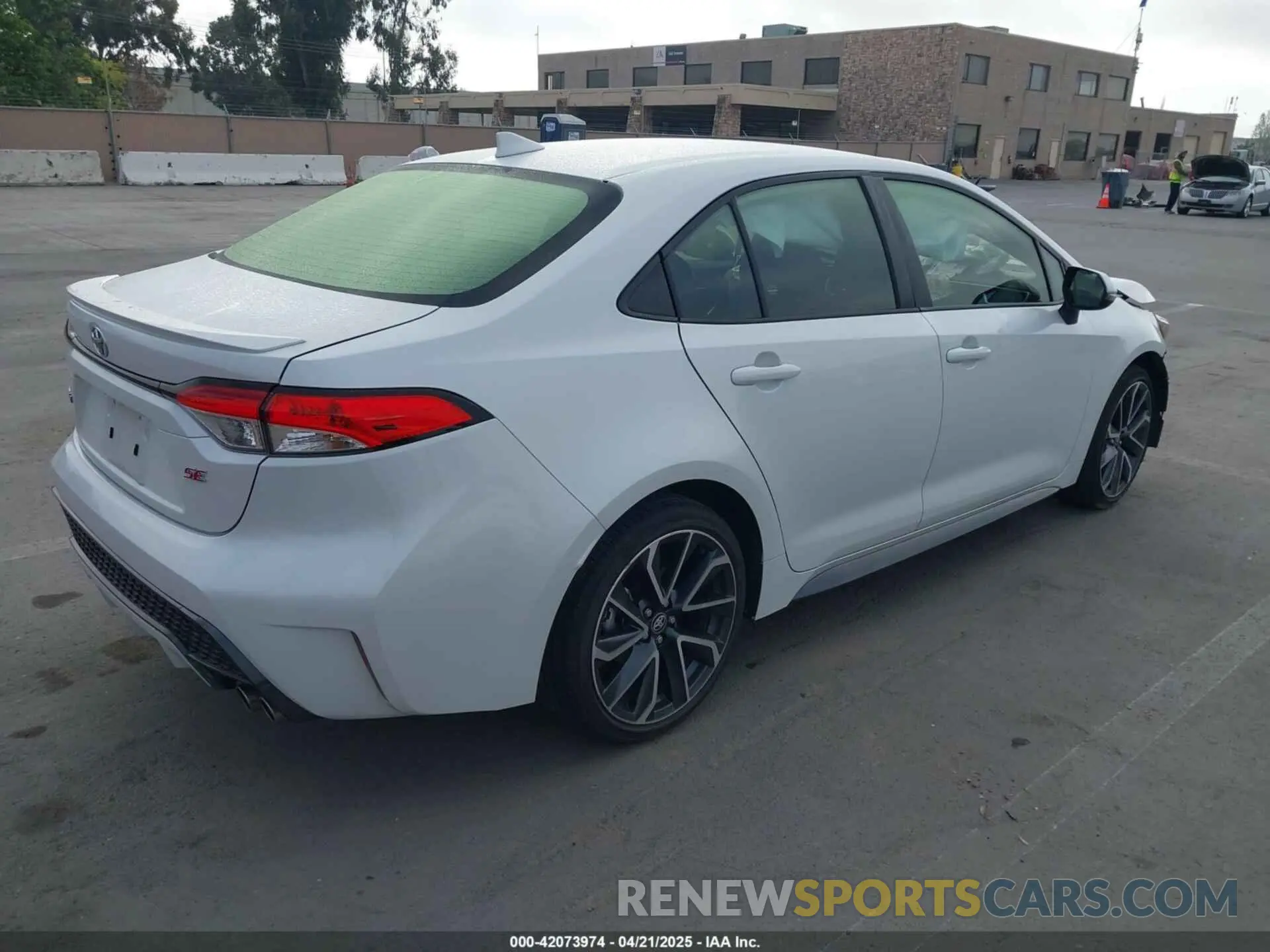 4 Photograph of a damaged car JTDS4MCE3N3509680 TOYOTA COROLLA 2022