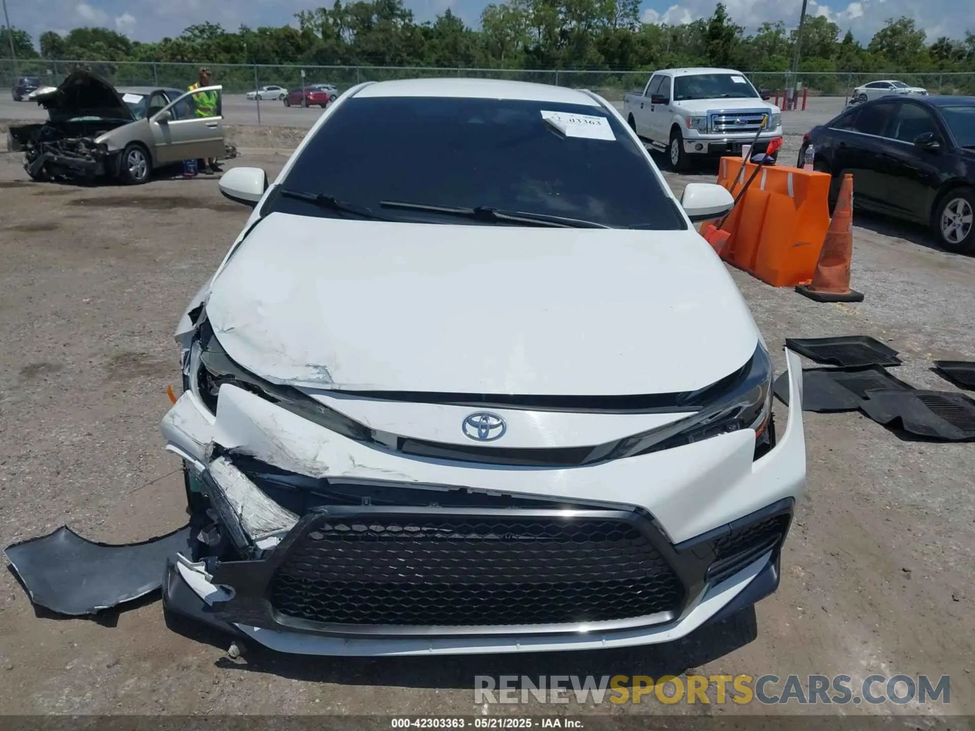 12 Photograph of a damaged car JTDS4MCE3NJ085588 TOYOTA COROLLA 2022